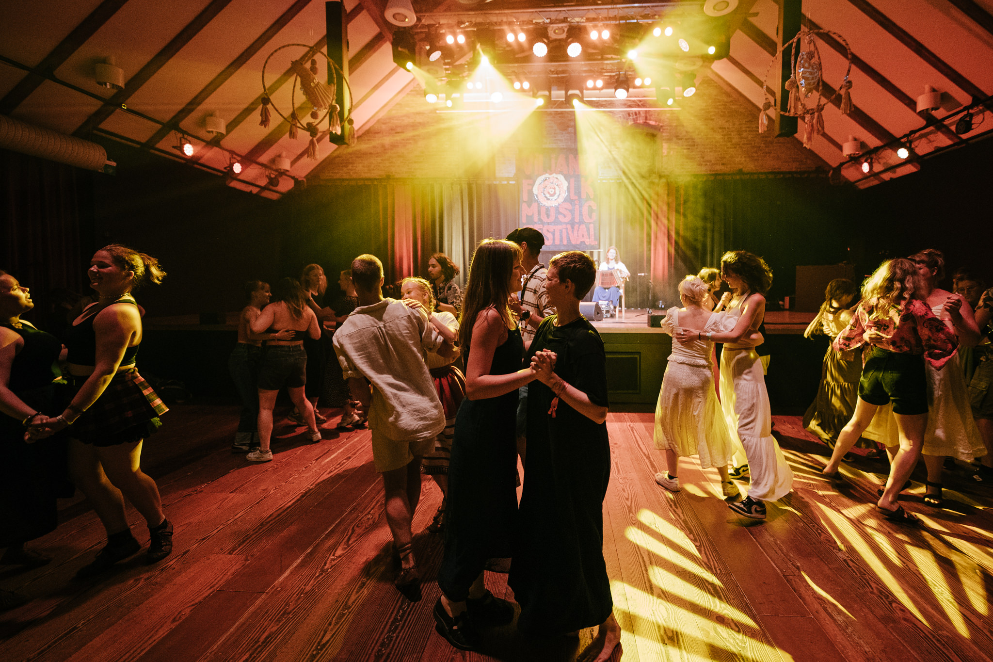 Tantsumaja tantsulised