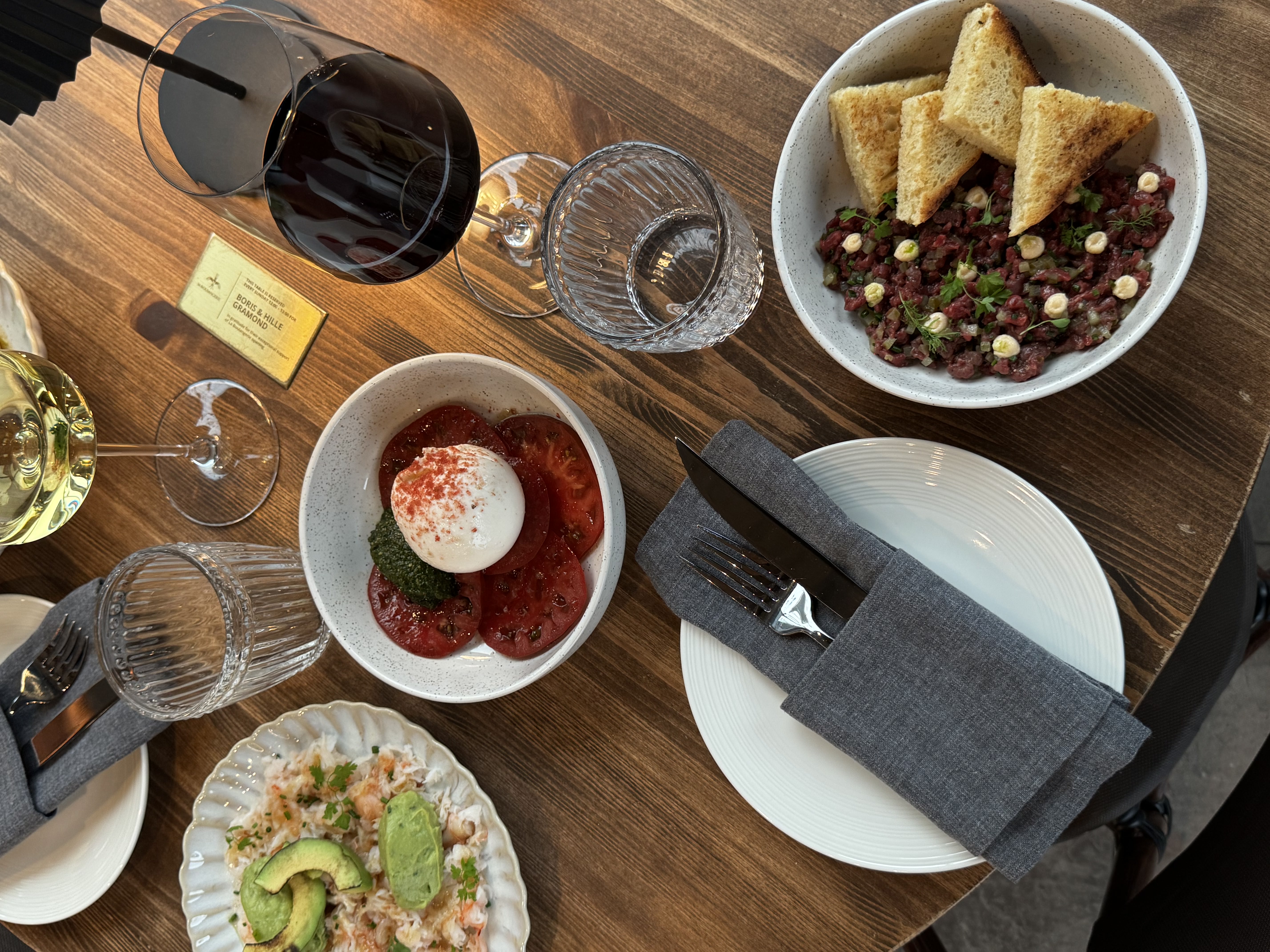 Evening café menu with quality wine at La Boulangerie