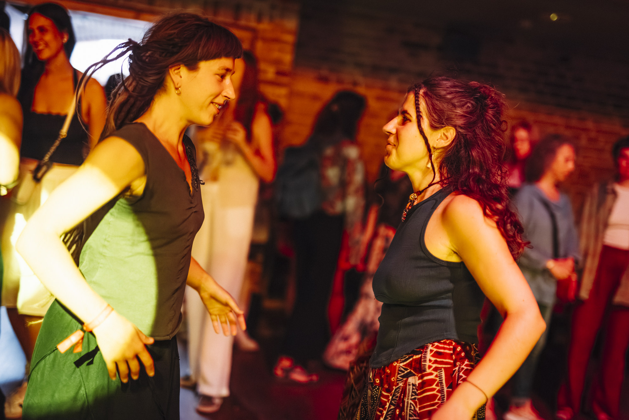 Tantsijad tantsumaja rütme nautimas