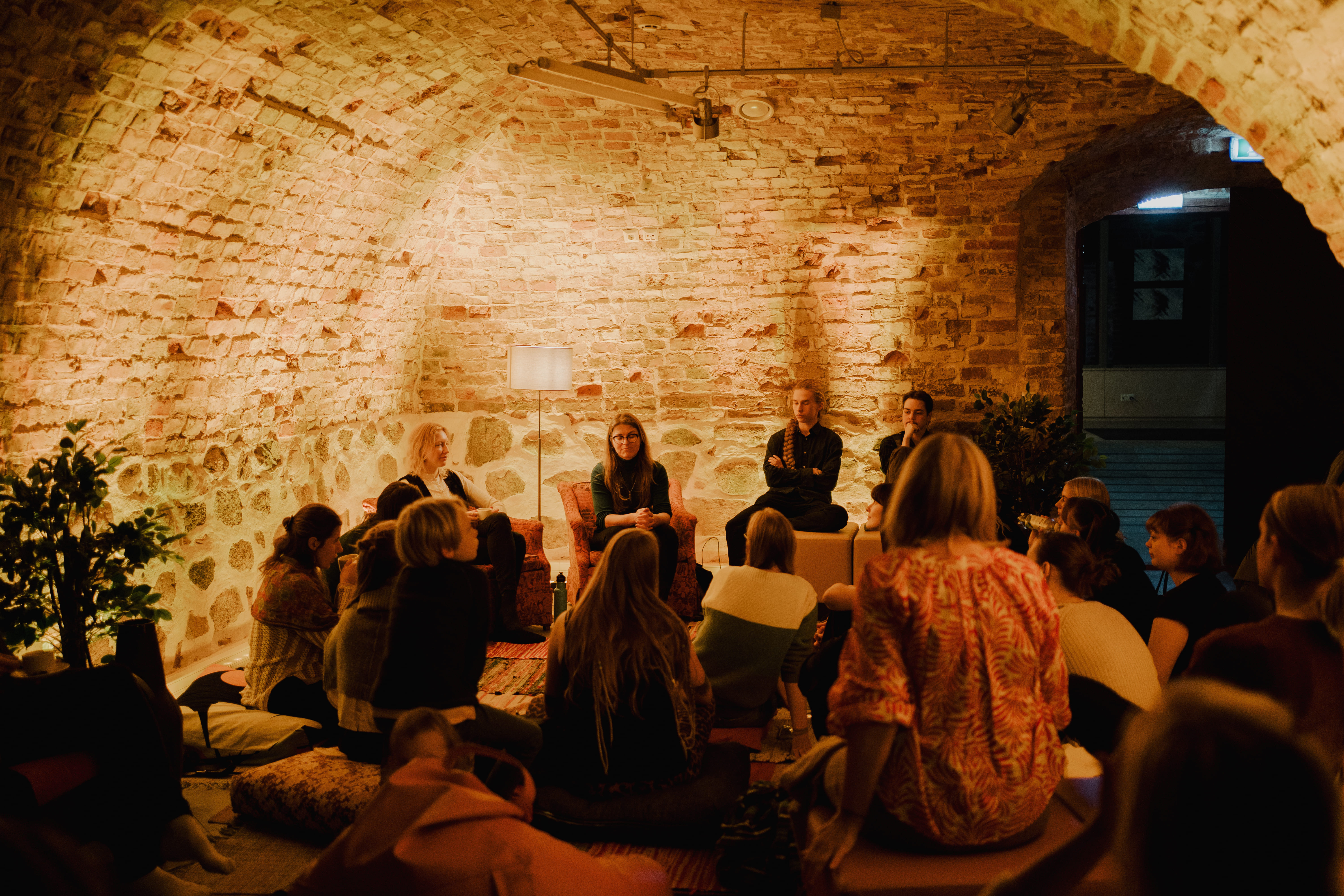 Regilaulupesa osalised