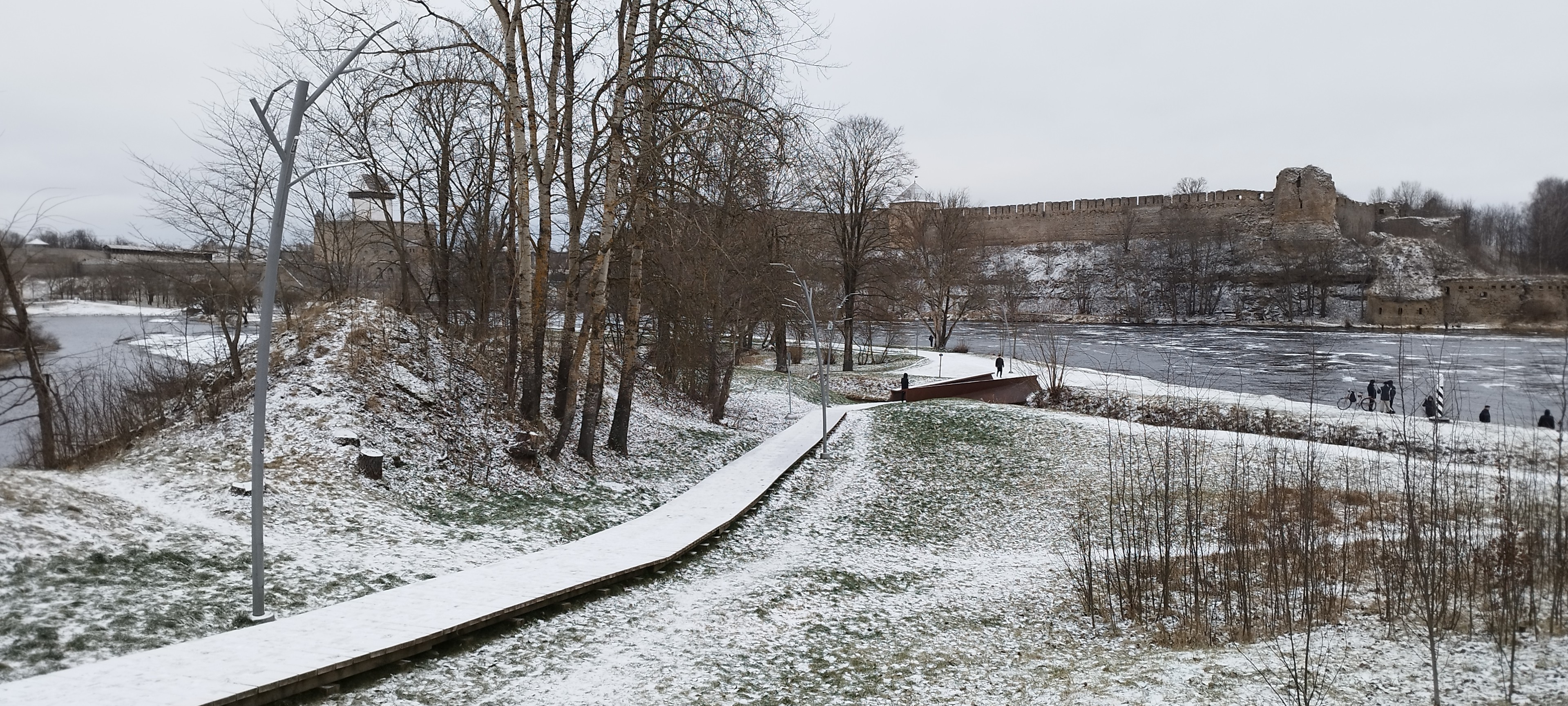 Narva Joaoru terviserada talvel