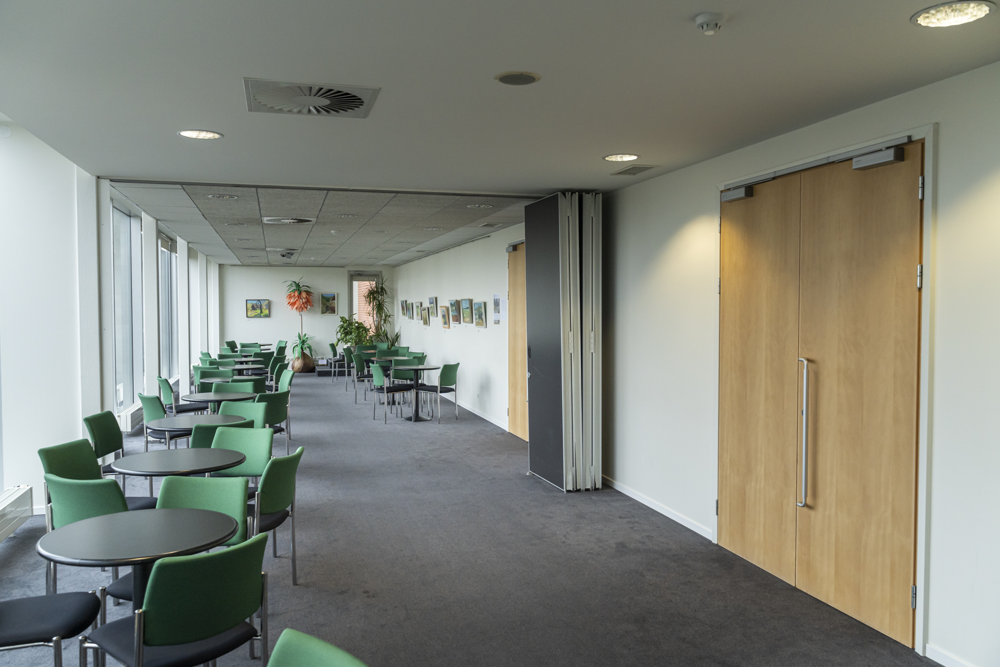 Vanemuines koncertzāles gaišā semināru telpa