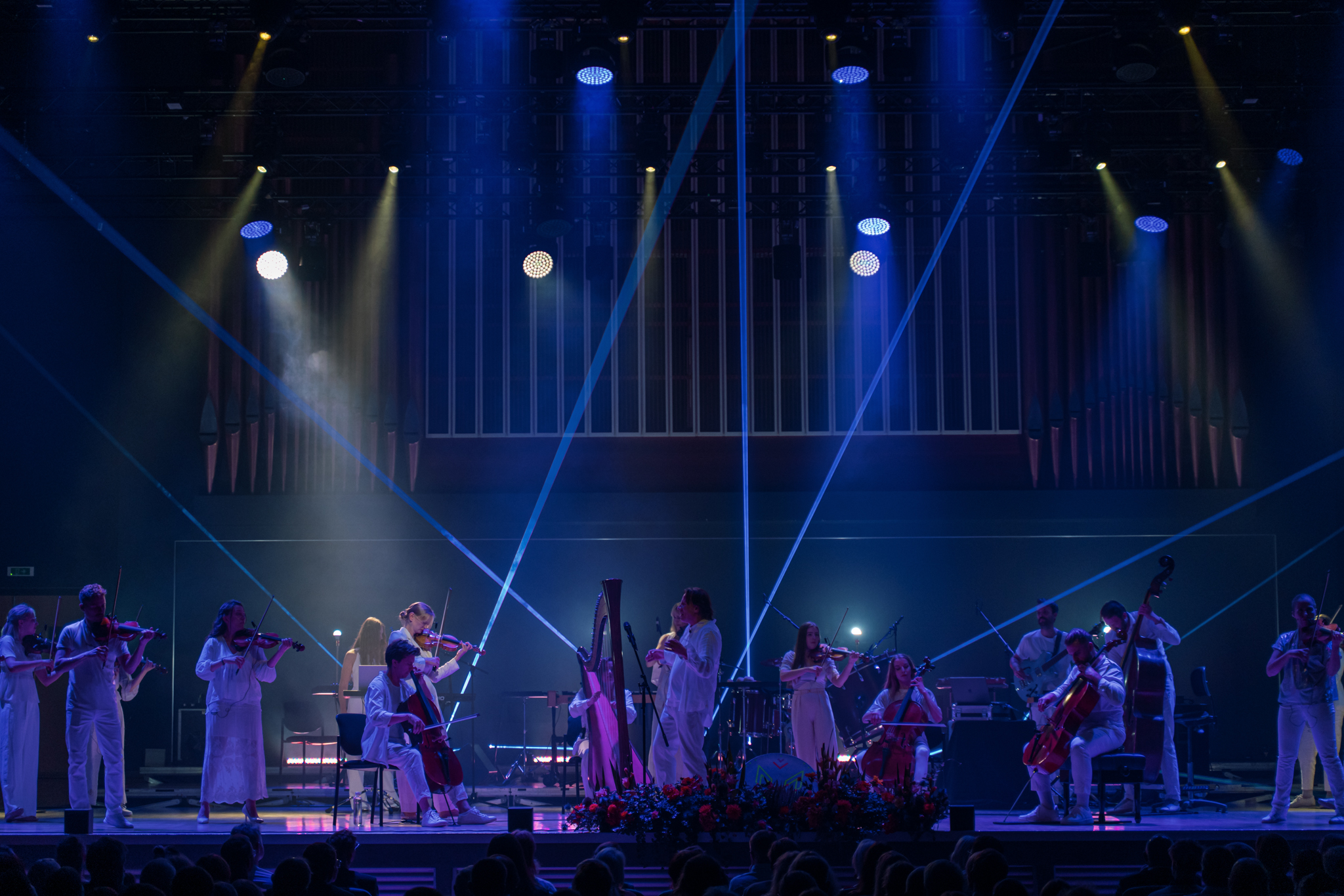 Vanemuines koncertzālei ir plaša apgaismojuma risinājumu izvēle