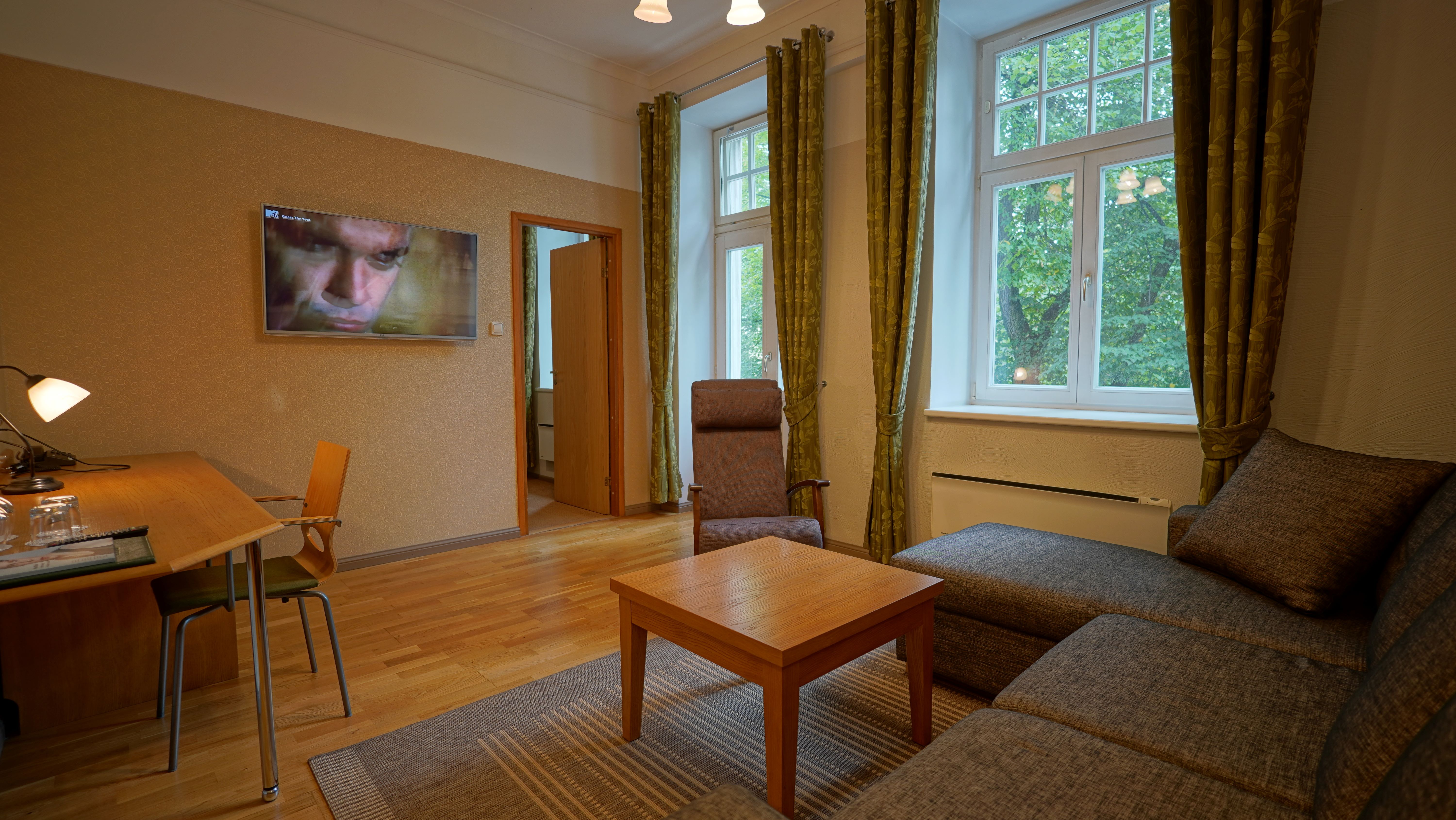 Barclay Hotelli saunaga sviidi elutuba