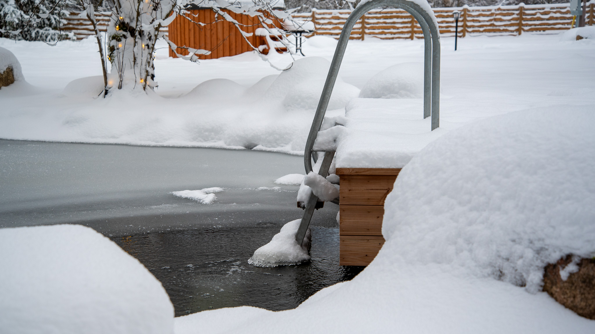 Jäävaba ujumistiik