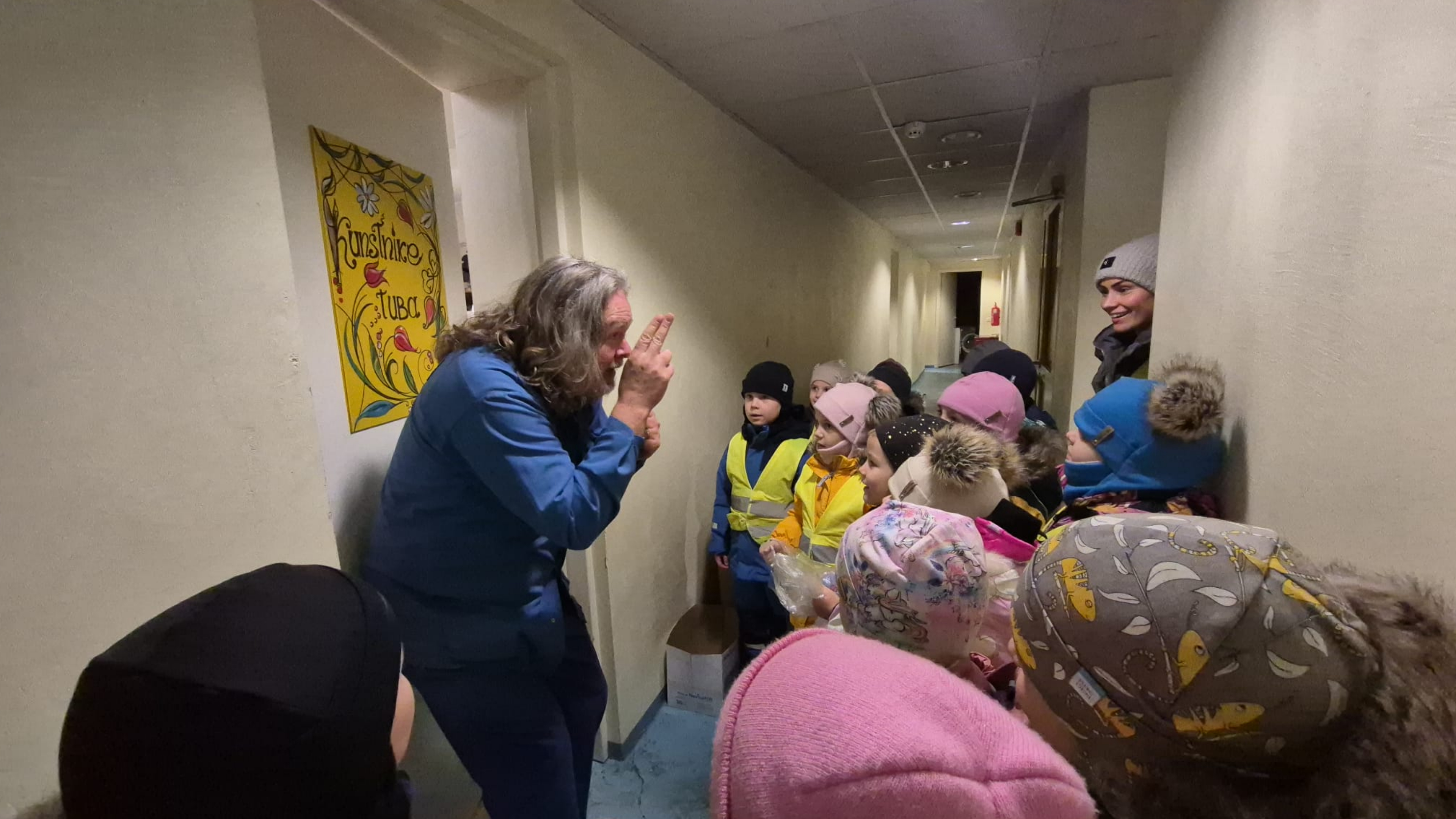 Võhma Valgusevabriku ekskursioon lastele