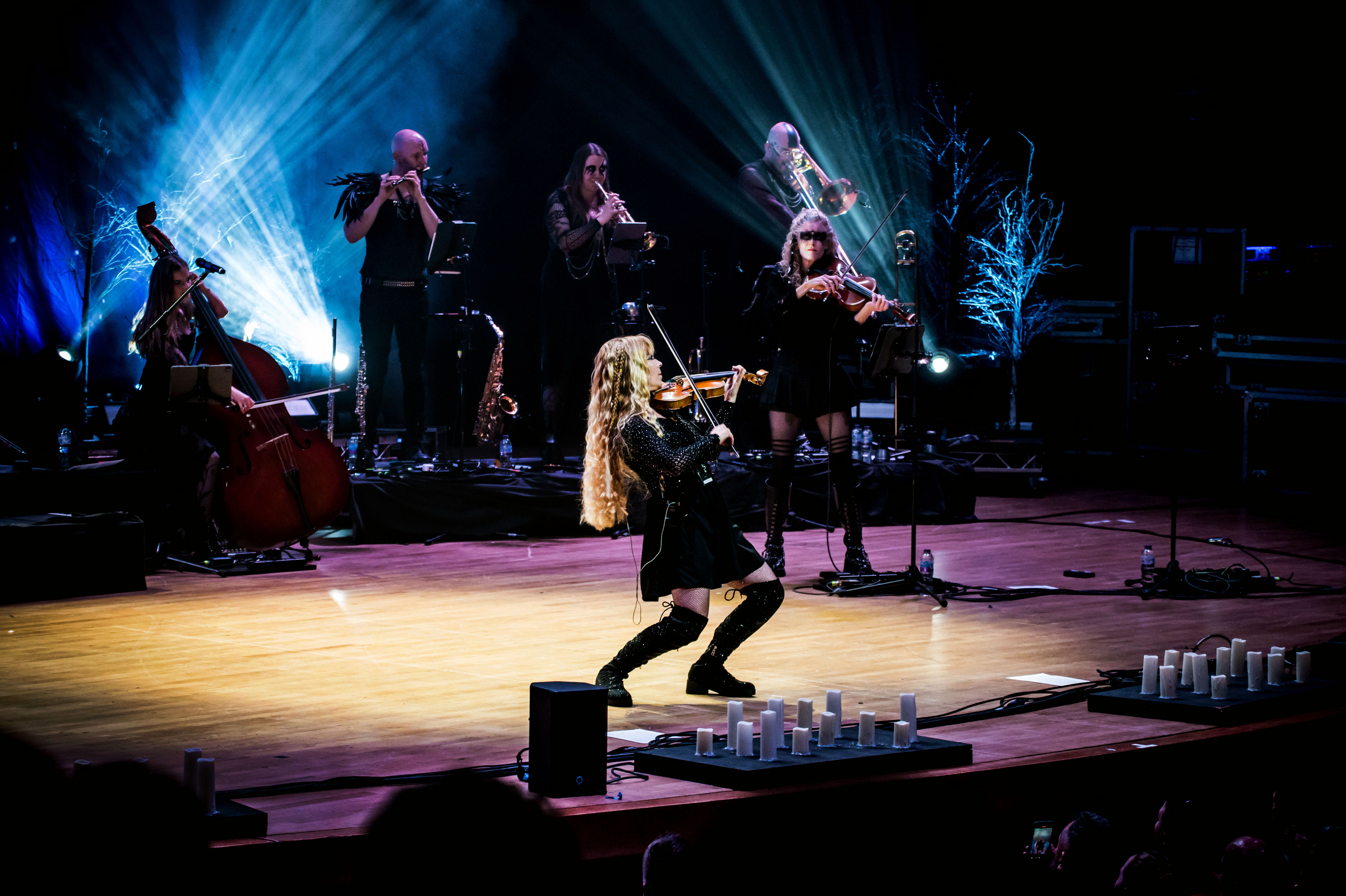 Londonas Simfoniskā Roka Orķestra dzīvais priekšnesums