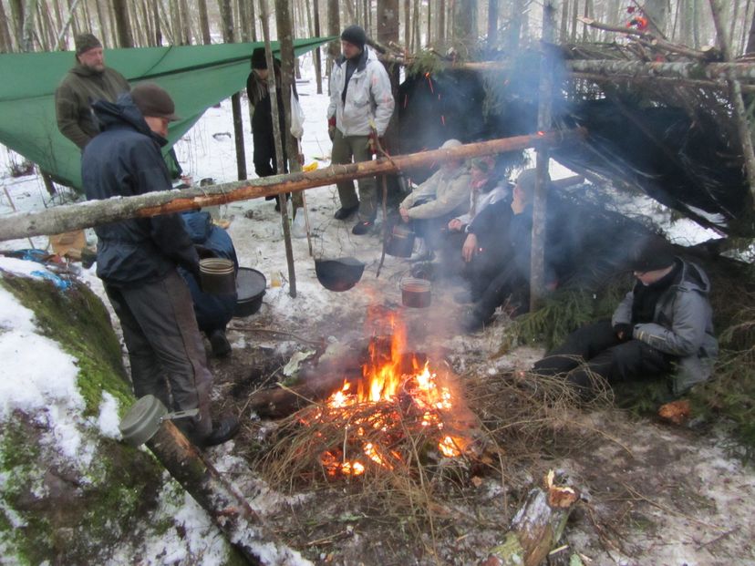 Matk loodusgiidiga “Hakkamasaaja looduses ehk valmistume kriisi üleelamiseks looduses”