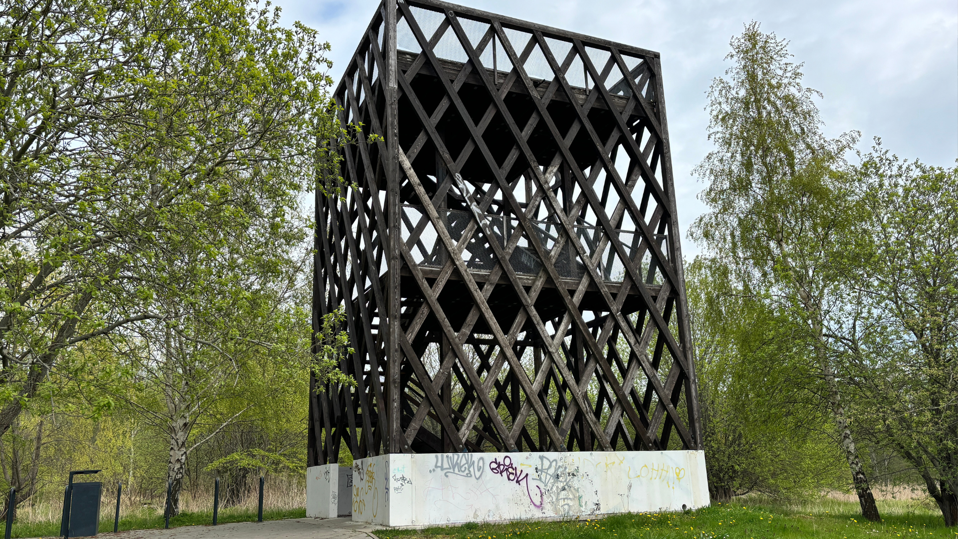 Rocca al Mare rannapromenaad