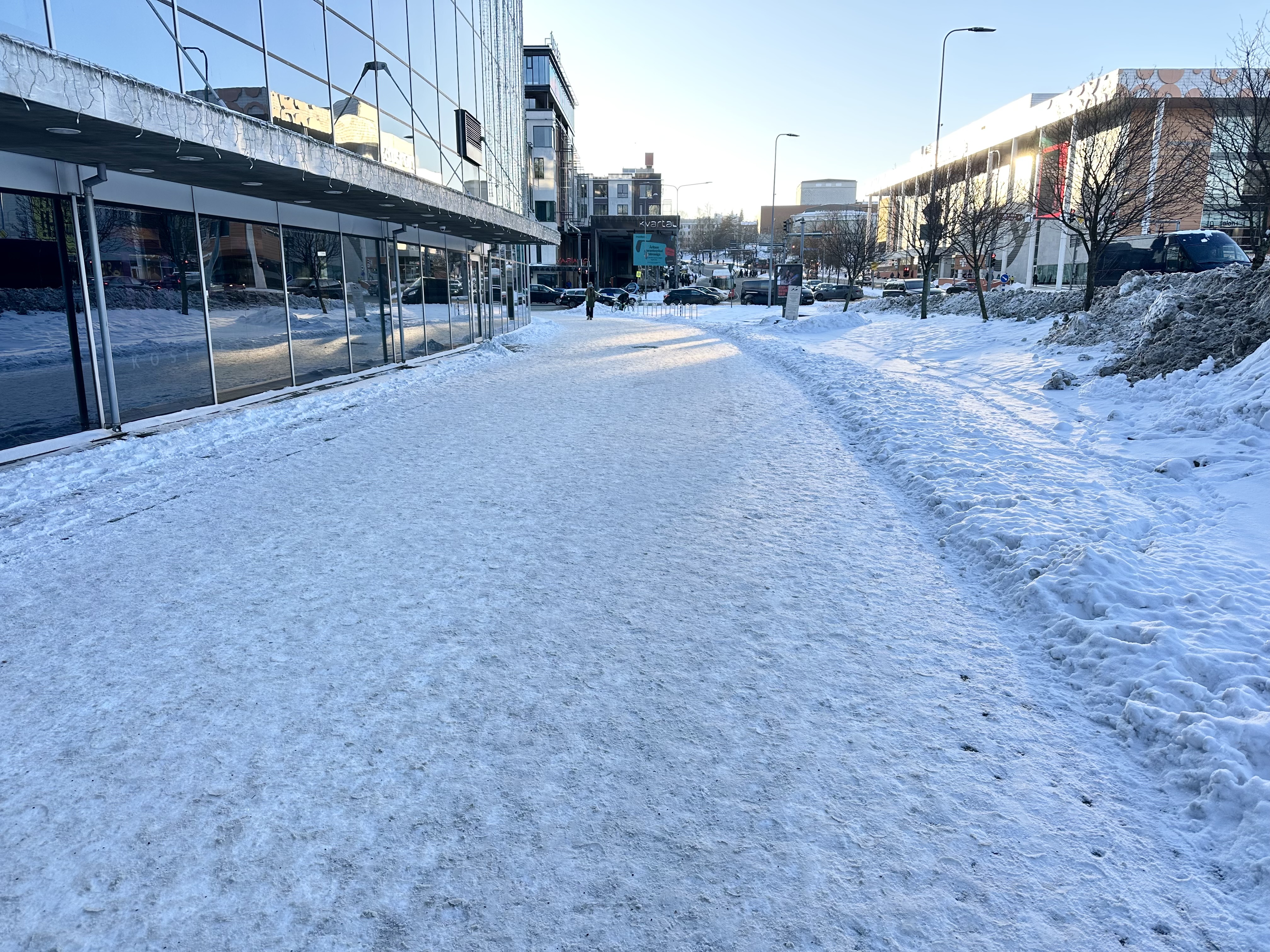 Talvel on Tartu teerajajate jäljed lume all