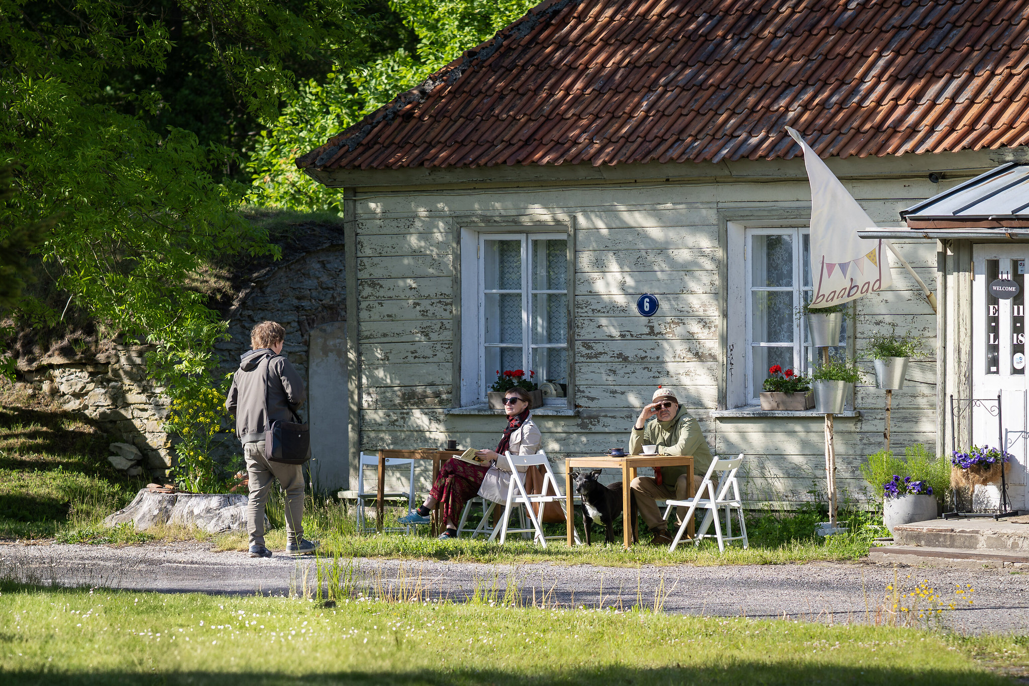 Baabade kohvik Vabrikuväljaku ääres
