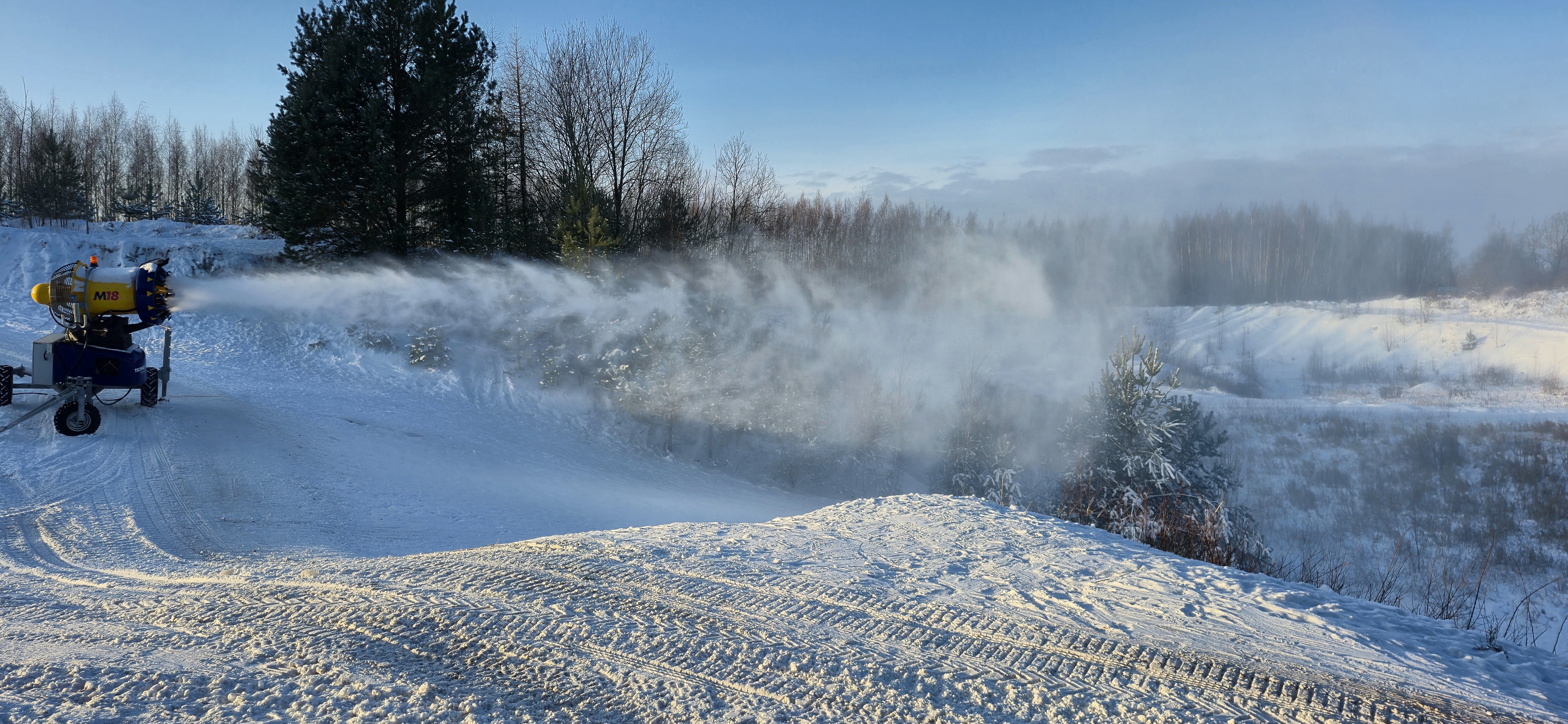Lähte suusaradadel toodab lund lumekahur