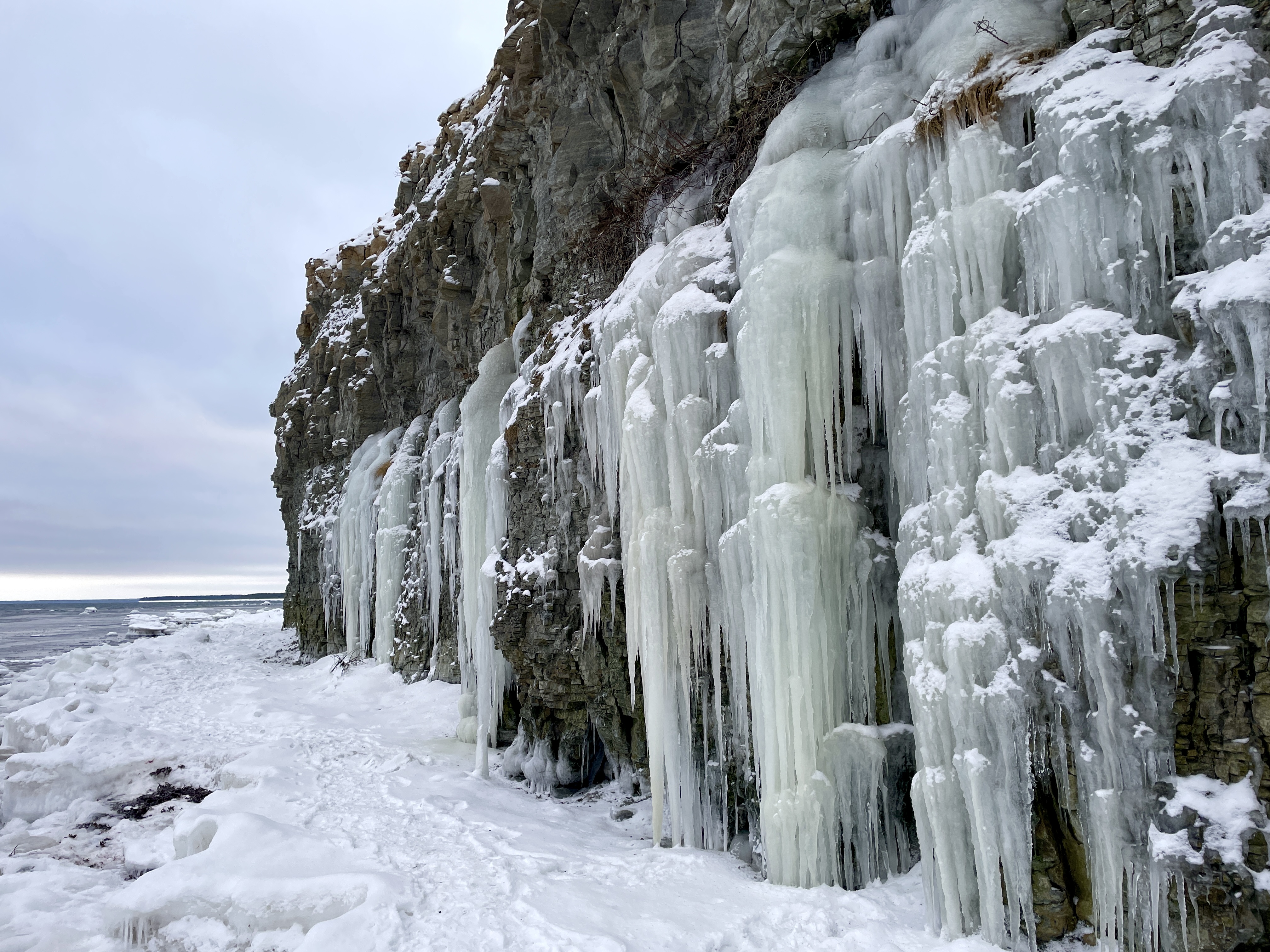 Die Steilküste Panga mit Erholungsgebiet