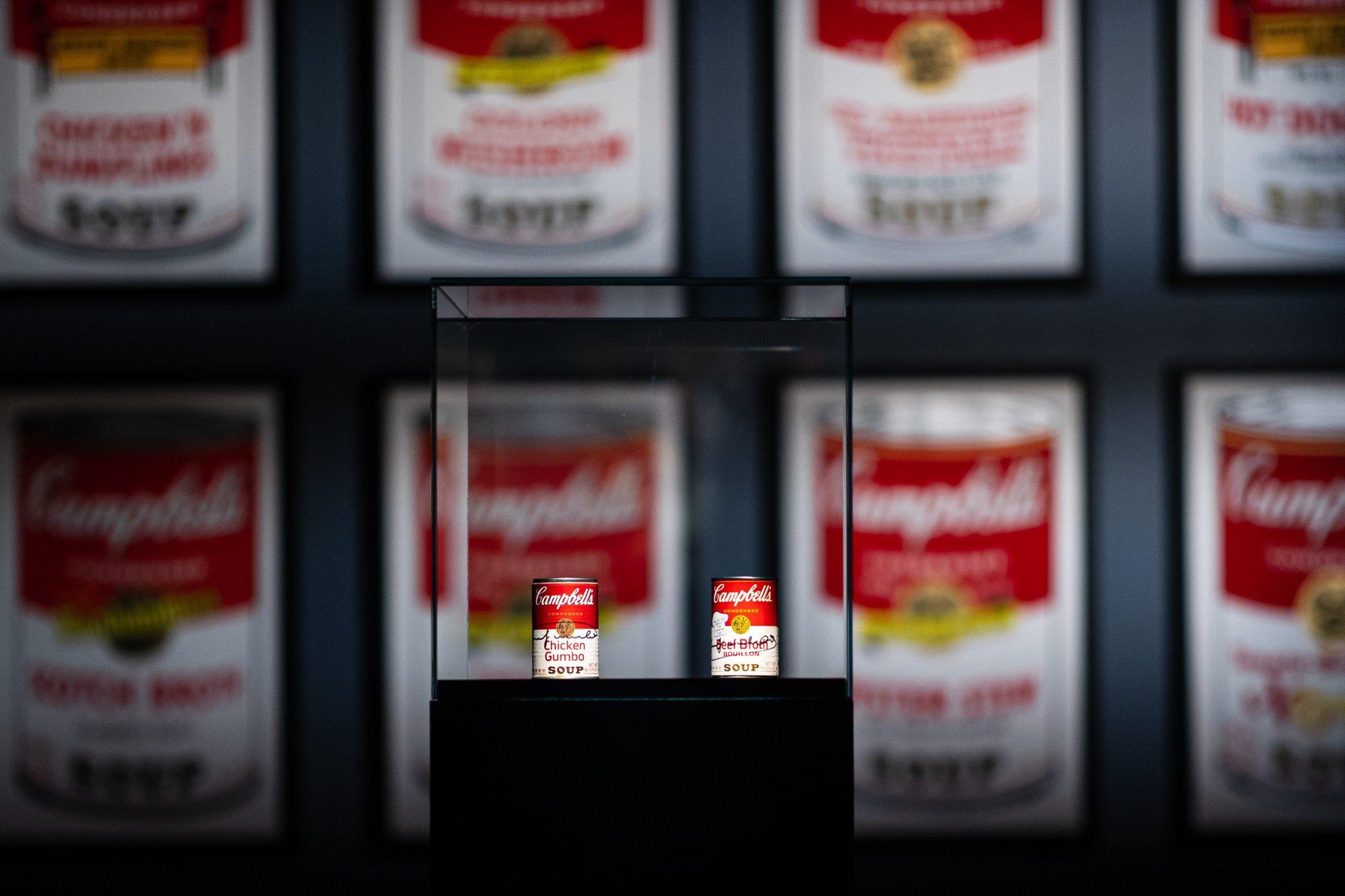 Warholi supipurgid PoCo Pop- ja kaasaegse kunsti muuseumis