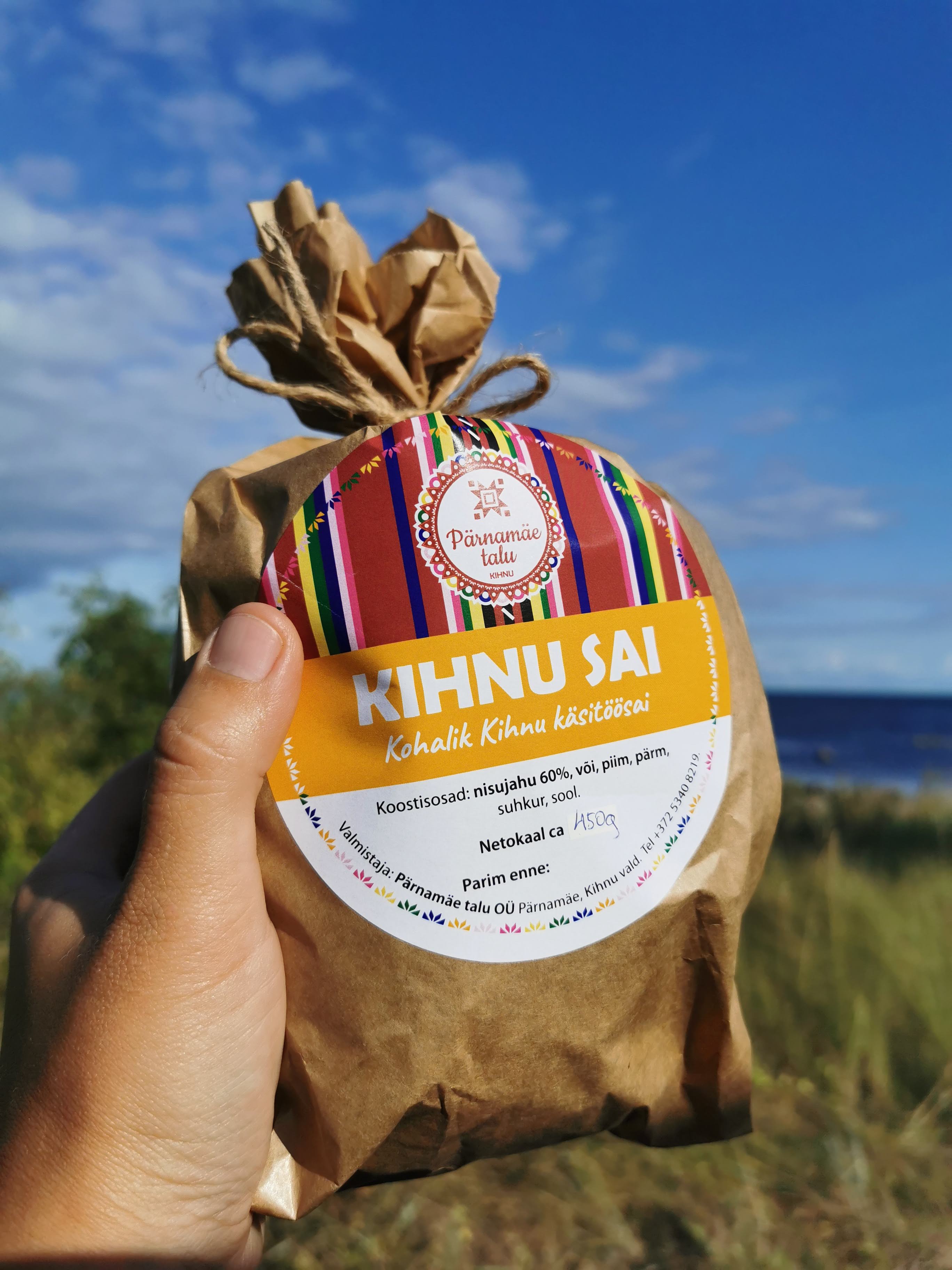 Tule osta Kihnu tradistsioonilist toitu, pehmet käsitöö saia