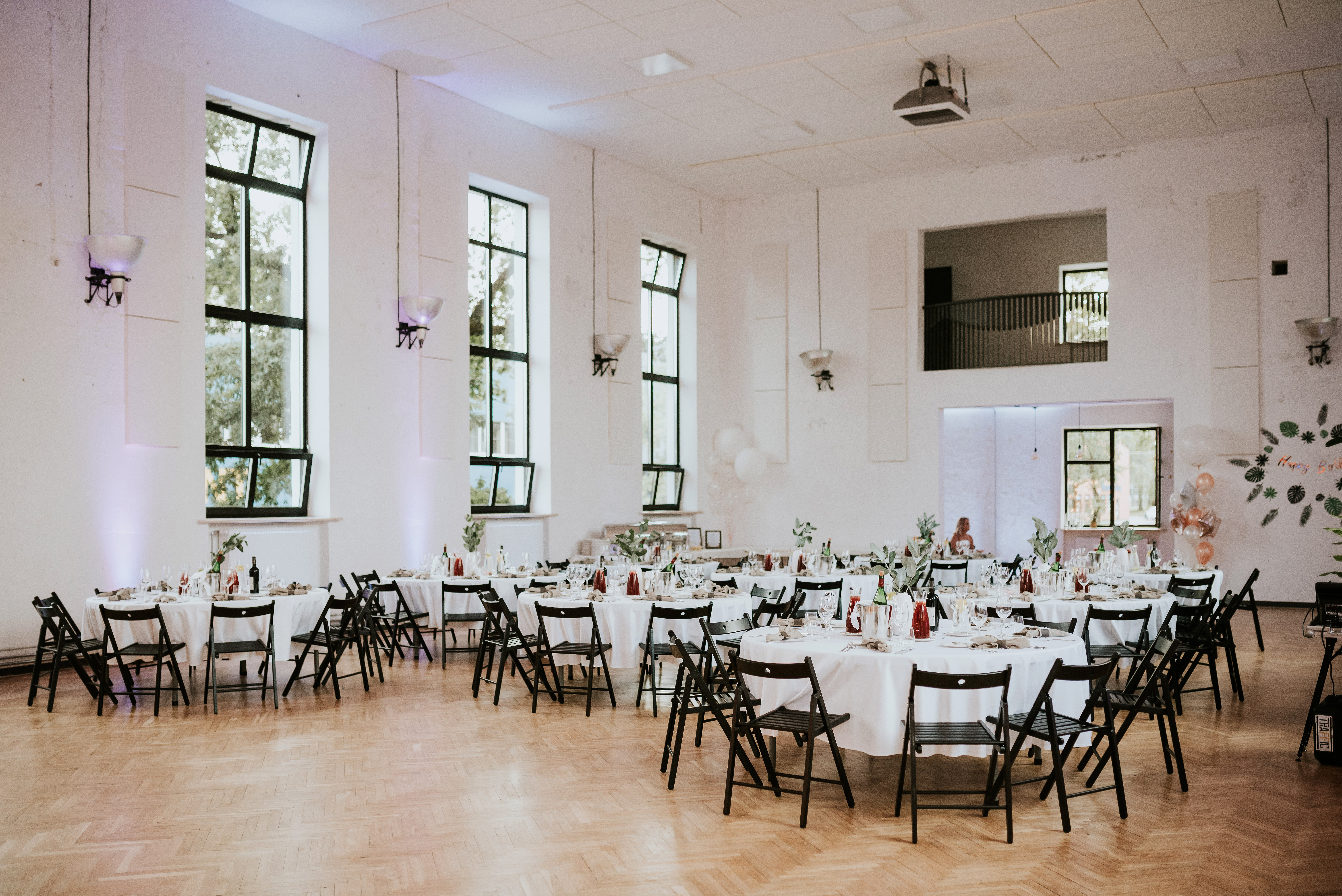 Kammivabriku Kannel peosaal sünnipäevapidu gala stiilis 130 kohta