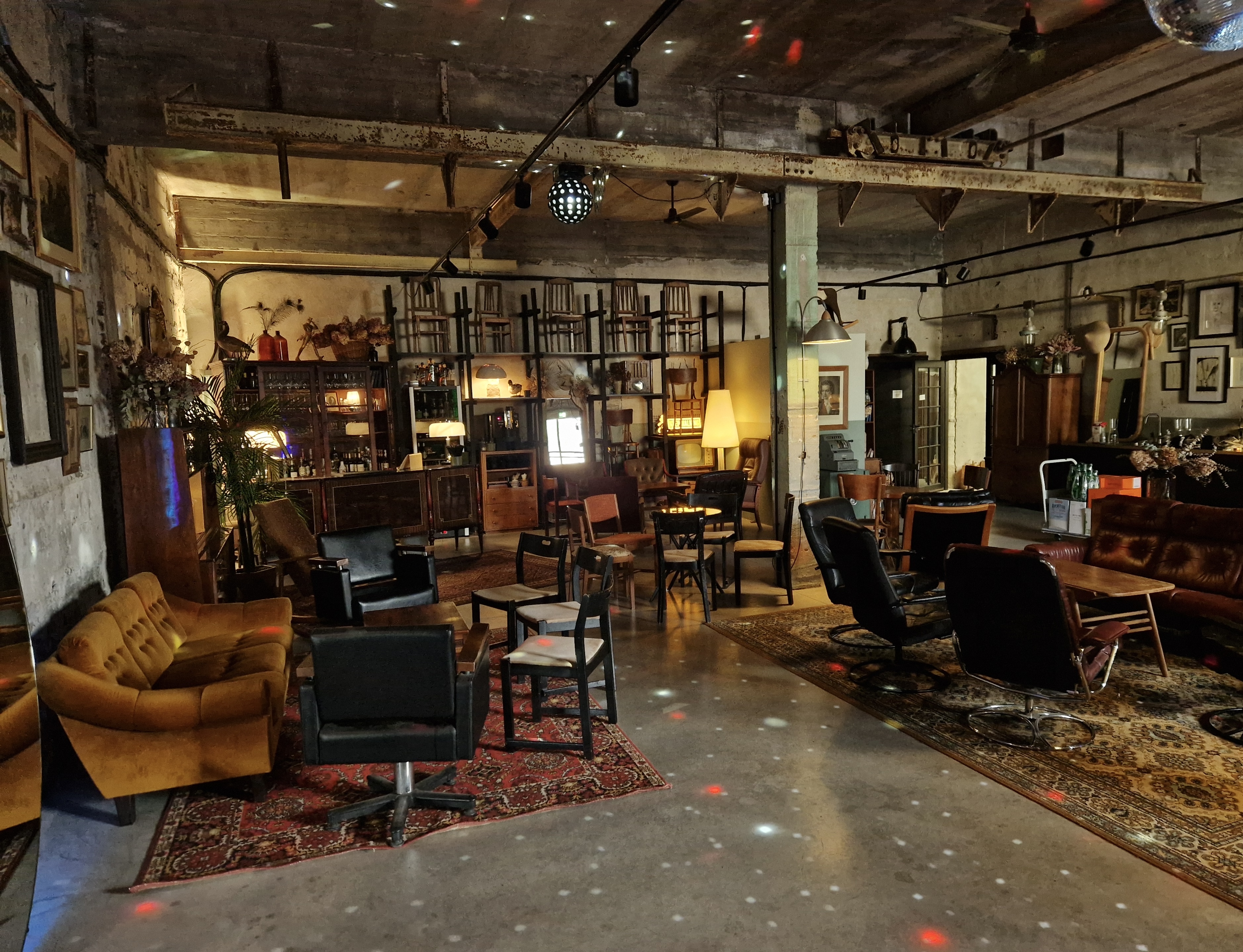 Omanäoline sündmuskeskus Tallinnas