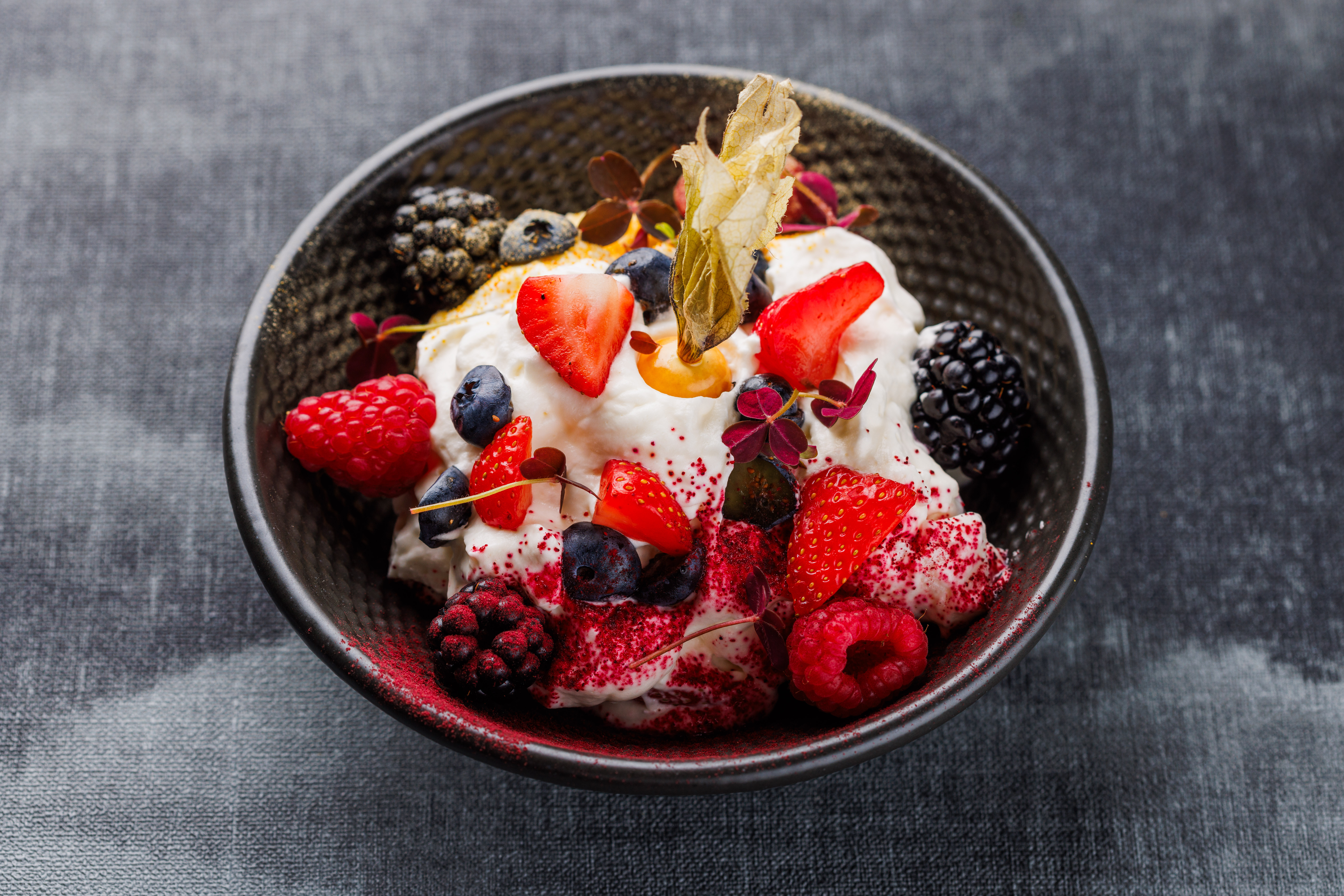 Eton Mess magustoit restoranis