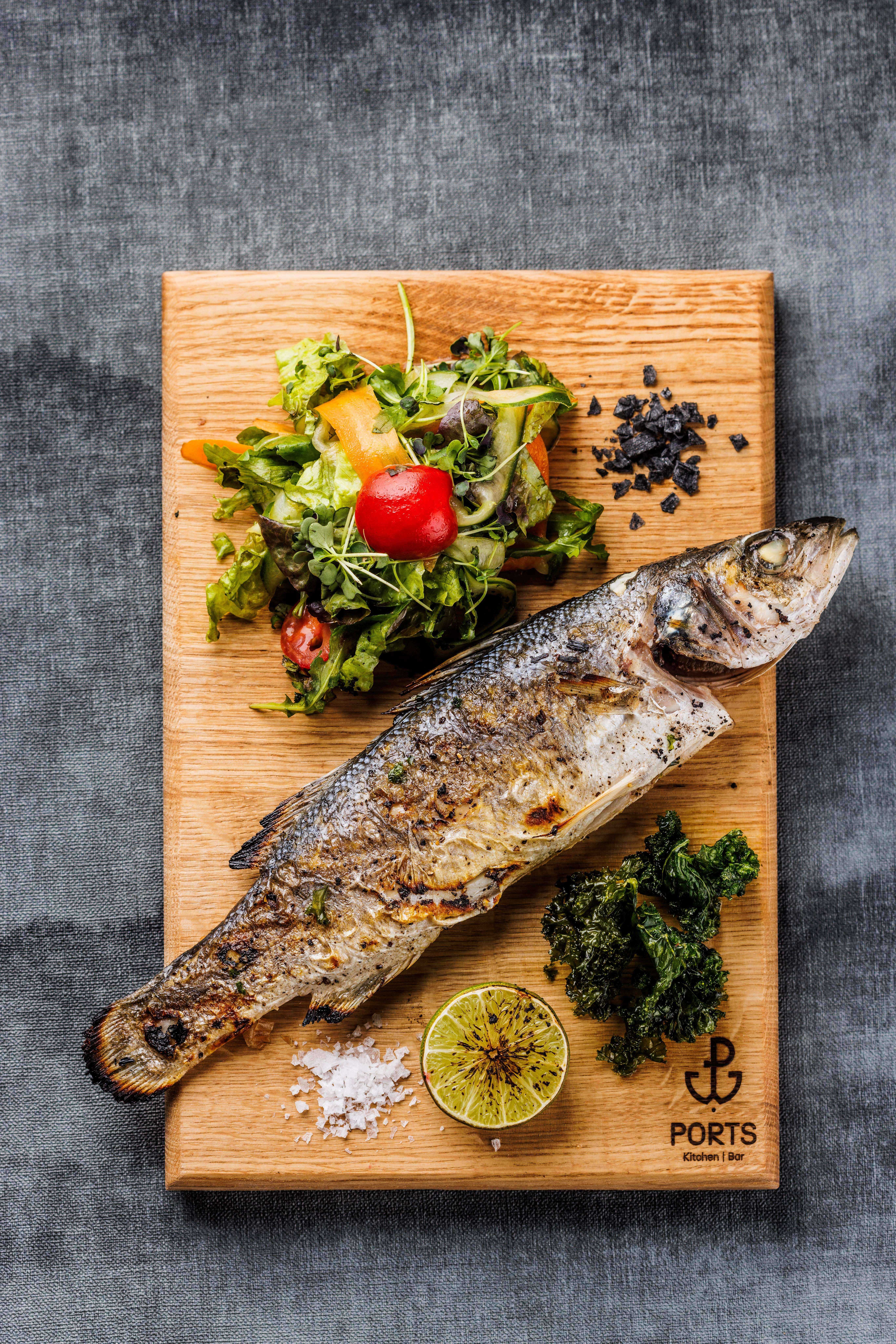 Kalaroog restorani menüüs