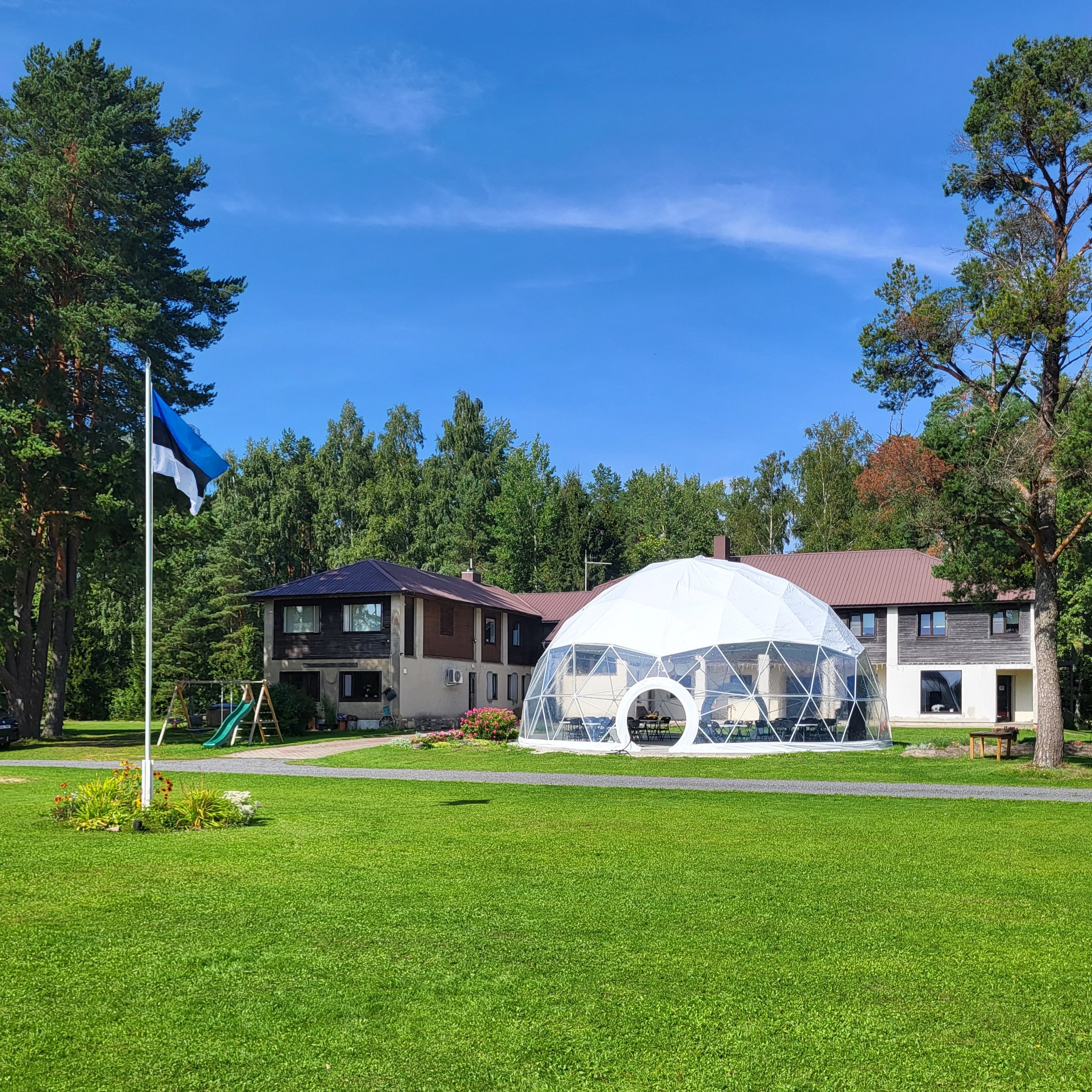 Puhkekeskuses ööbimisvõimalused