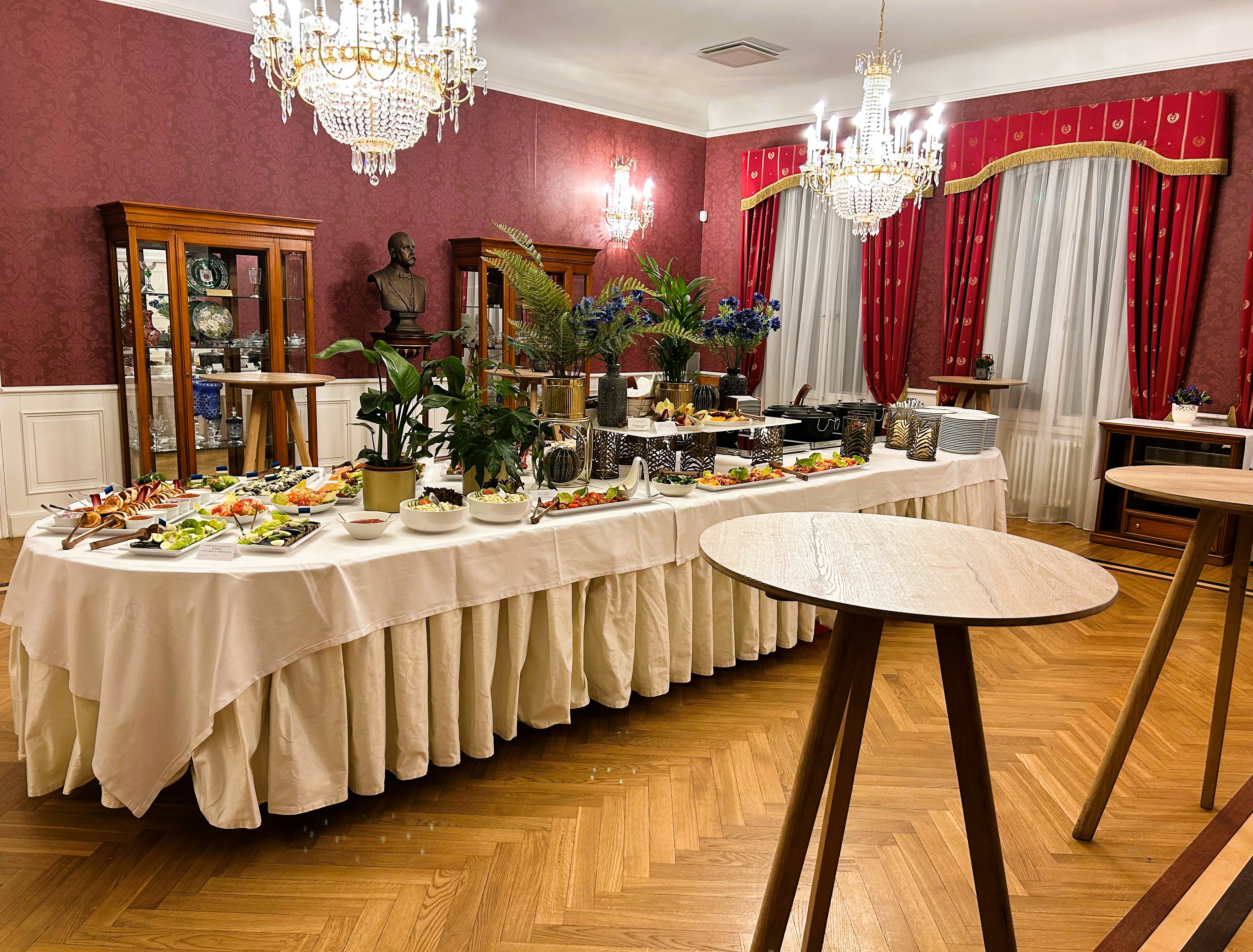 Jaan Poska House, standing reception with catering