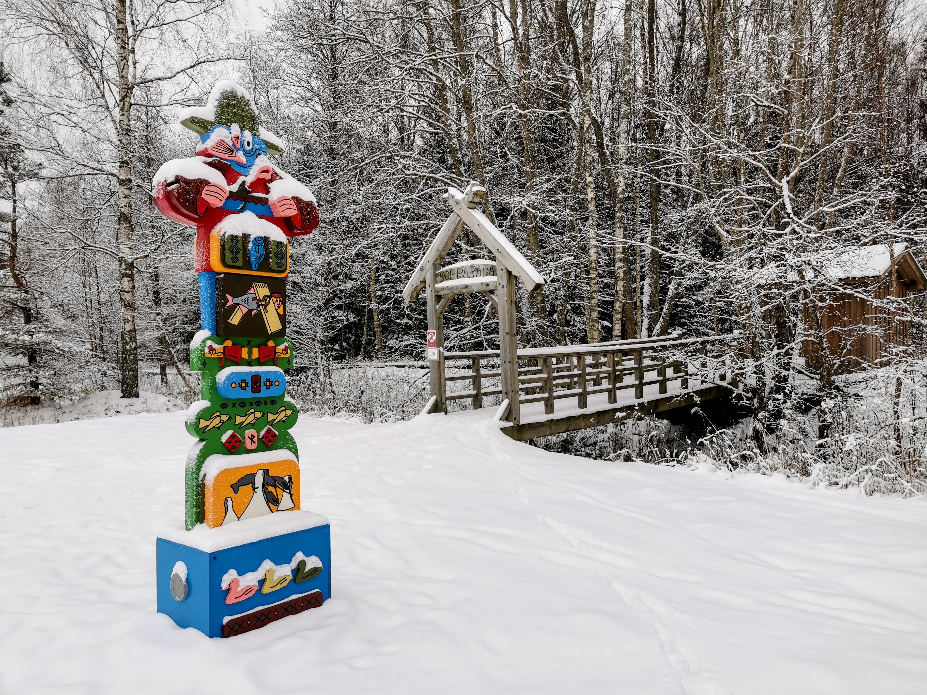 Soomaa külastuskeskuse juures asuv Koprarada talvel