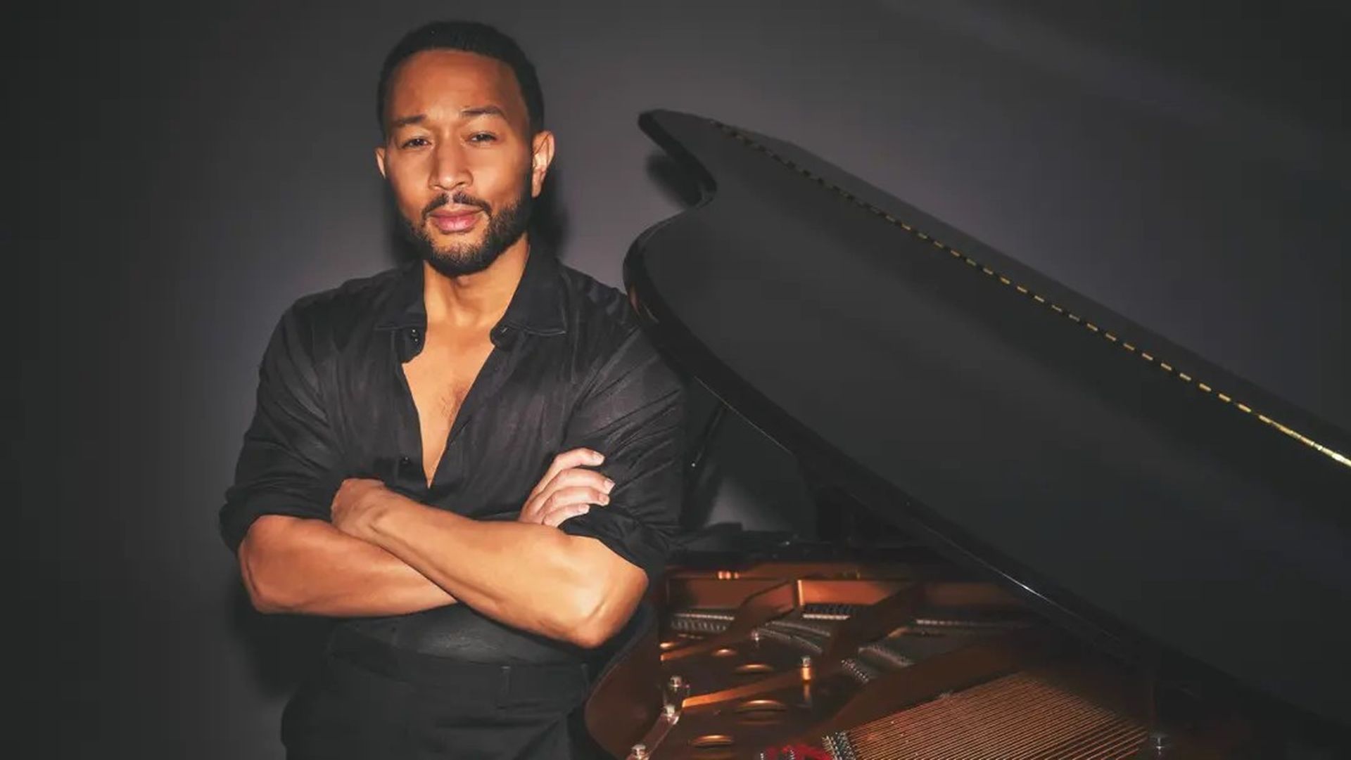 The globally beloved singer, songwriter, and pianist John Legend needs no lengthy introduction – his songs accompany thousands of love stories, serve 