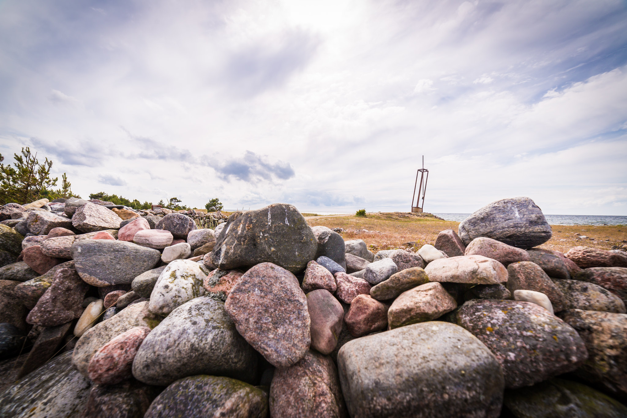 Mälestusmärk ja kivilabürint