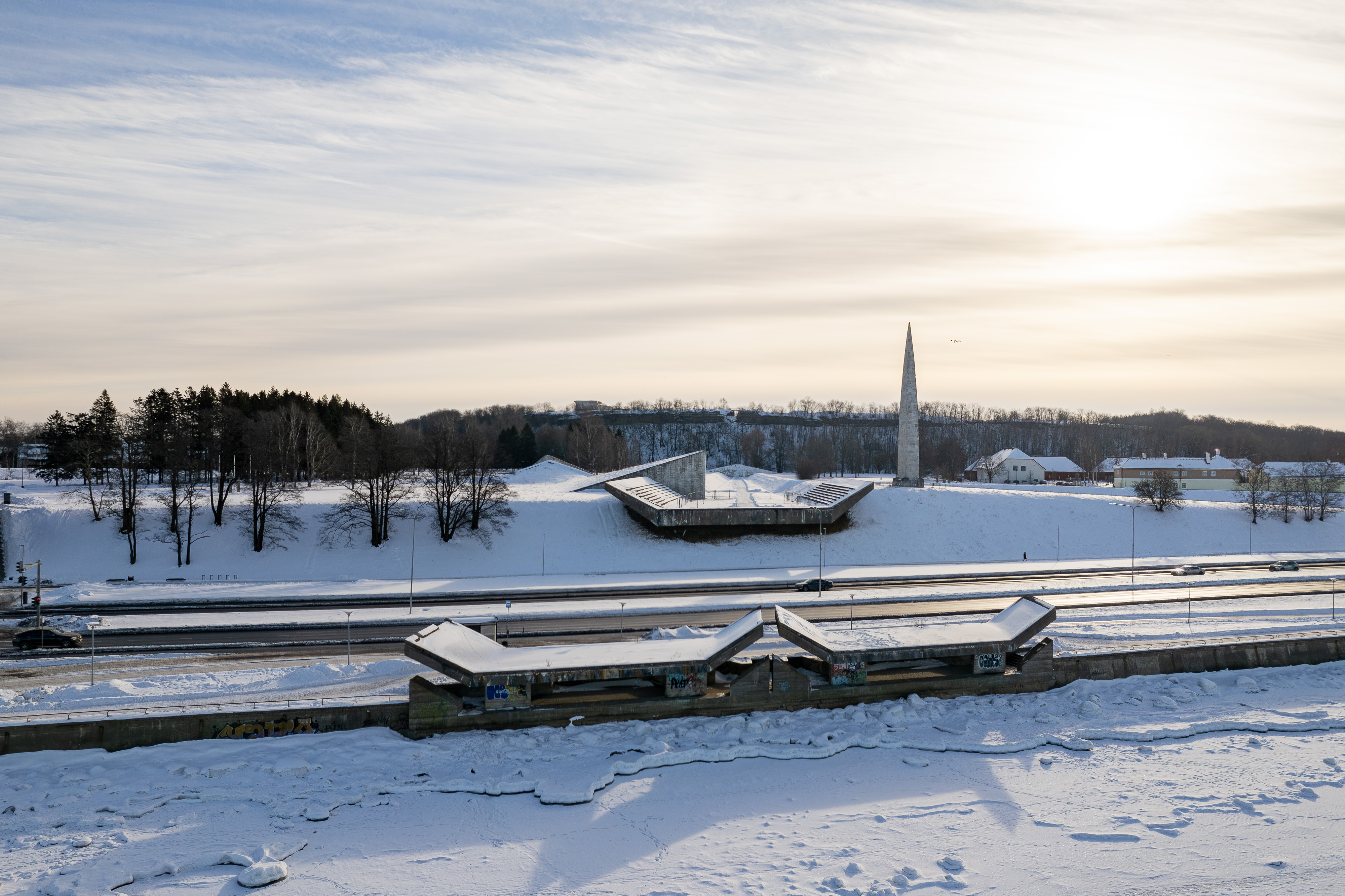 Maarjamäe memoriaal, vaade merelt