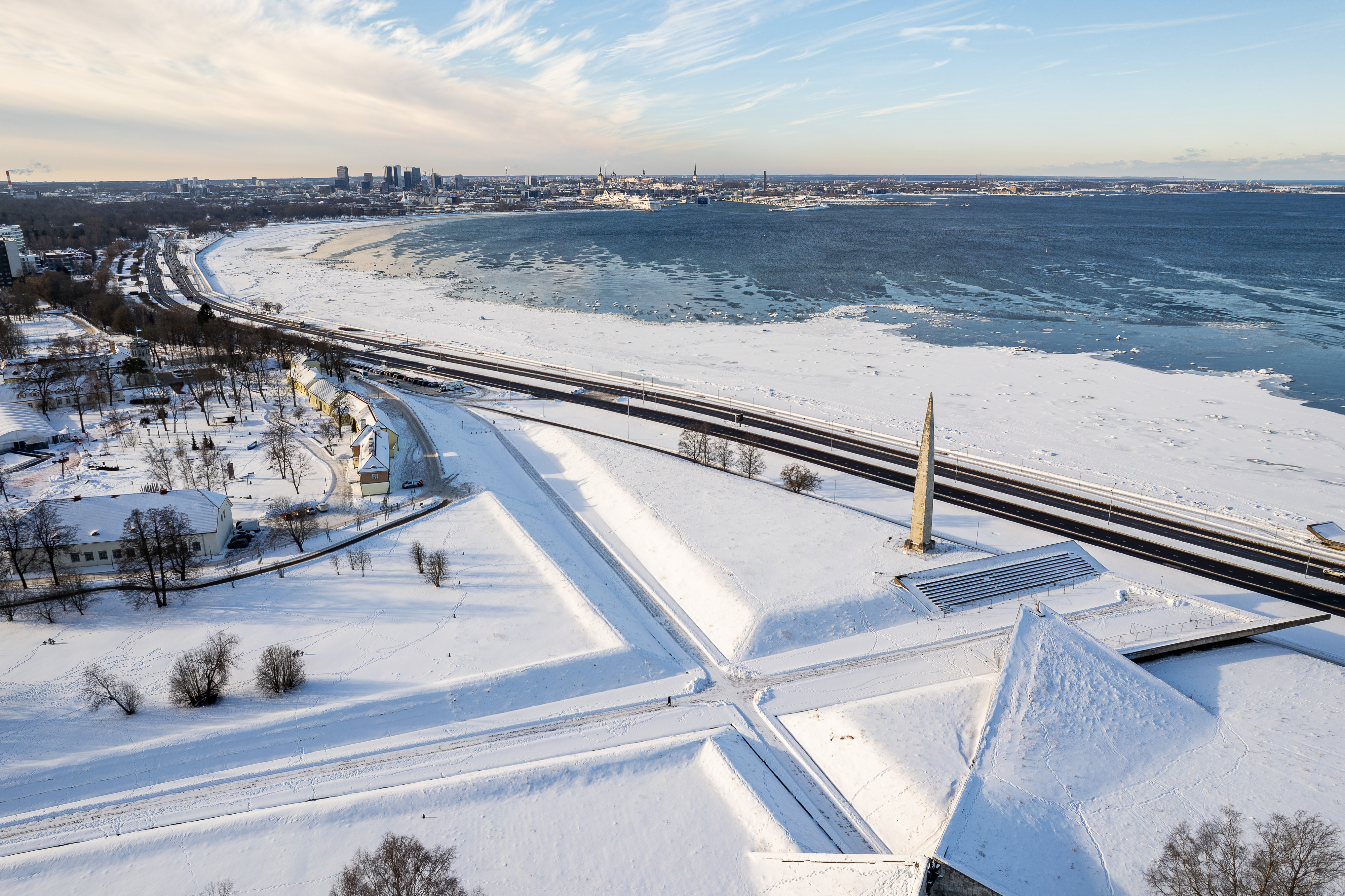 Maarjamäe memoriaal ja Tallinn