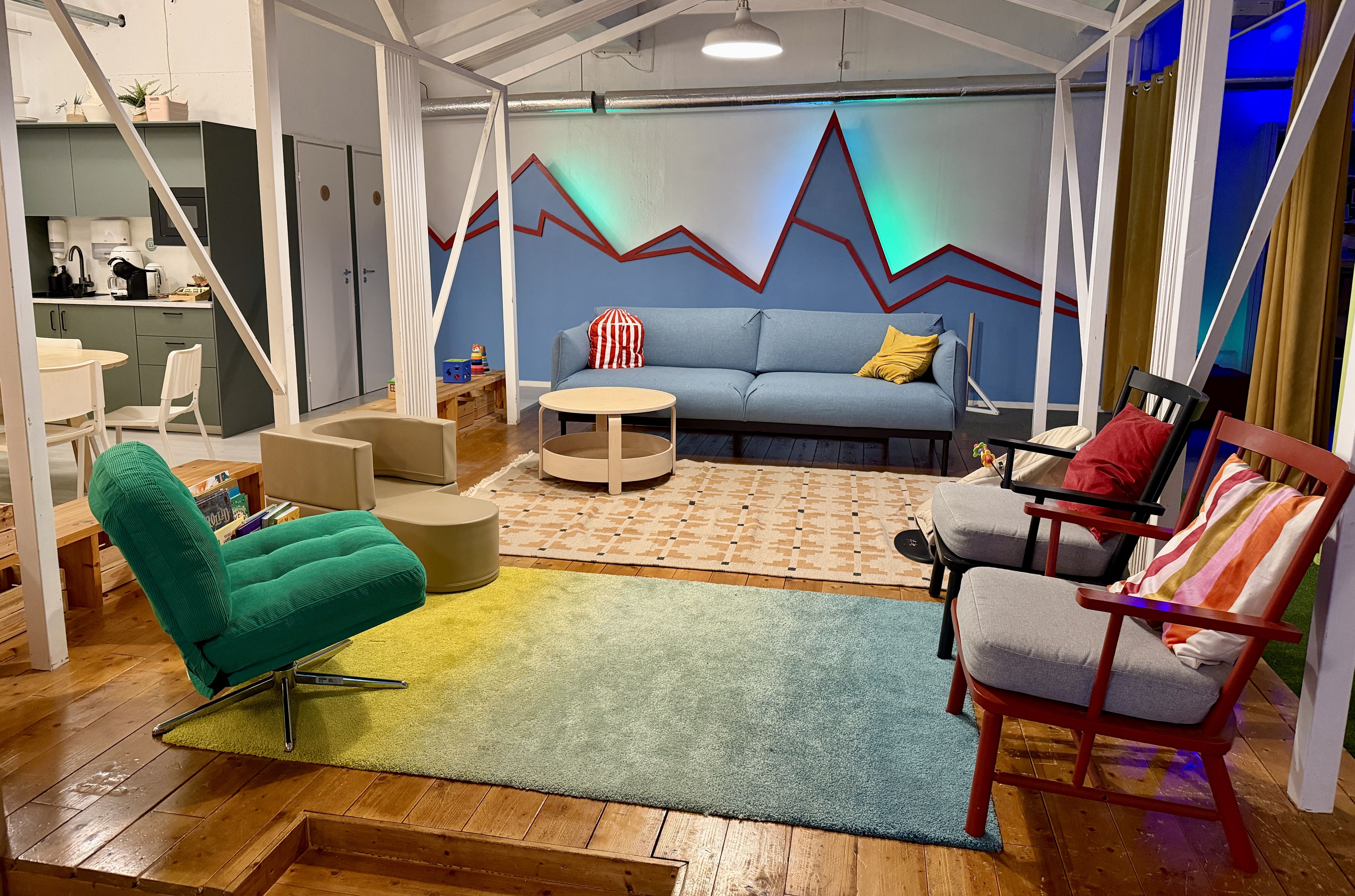 Mängu Saar Kopli stiilne ja mugav istumisala lapsevanematele