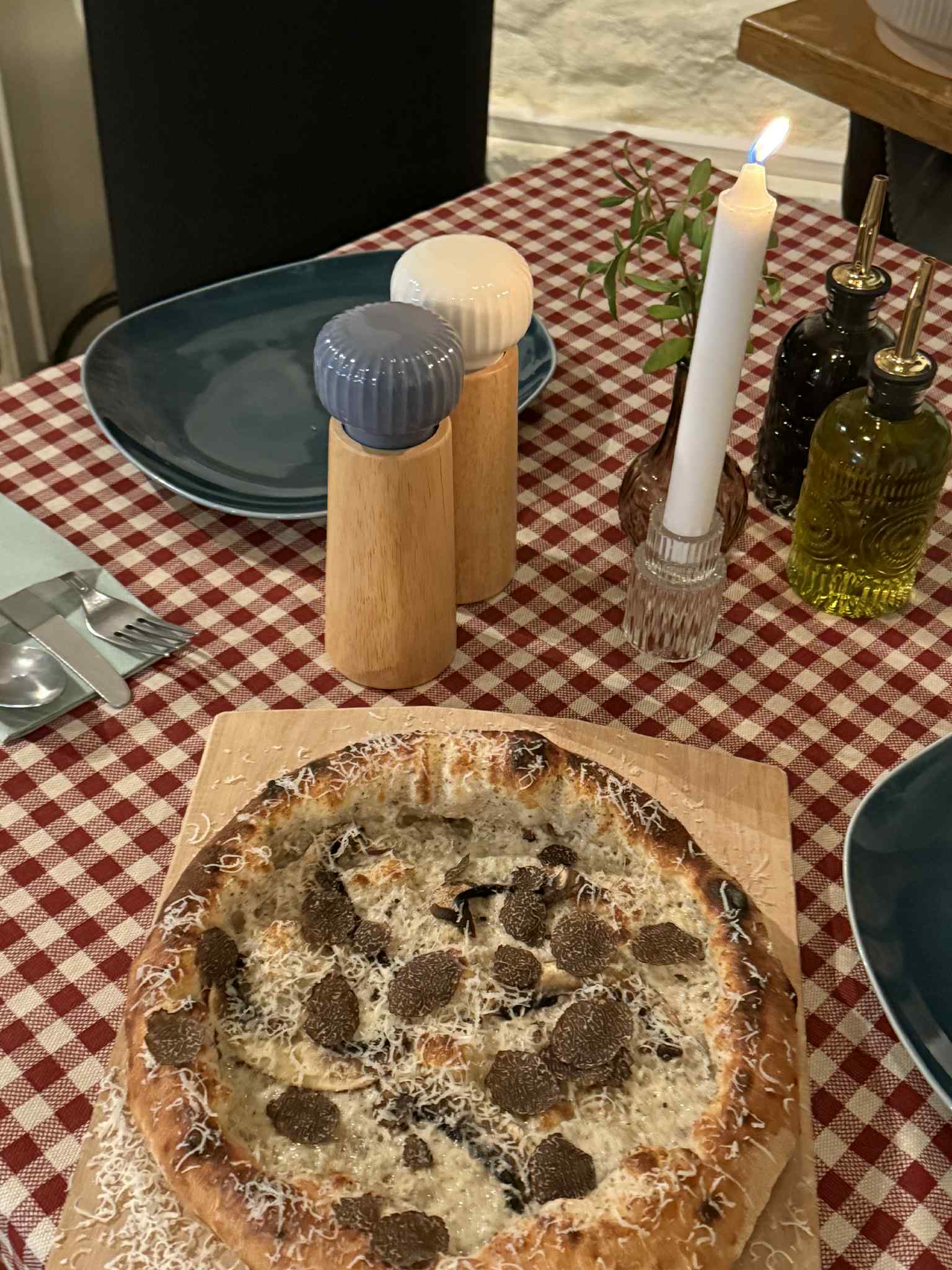 Väike Itaalia Trattoria