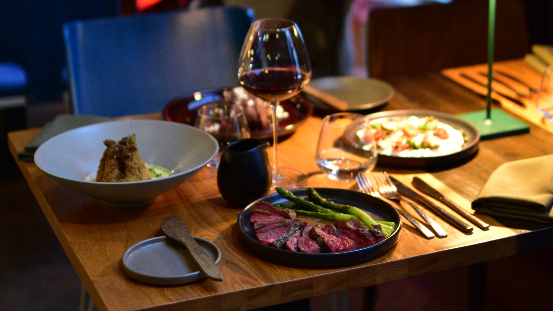 R14 veinirestorani toidud ja veinid