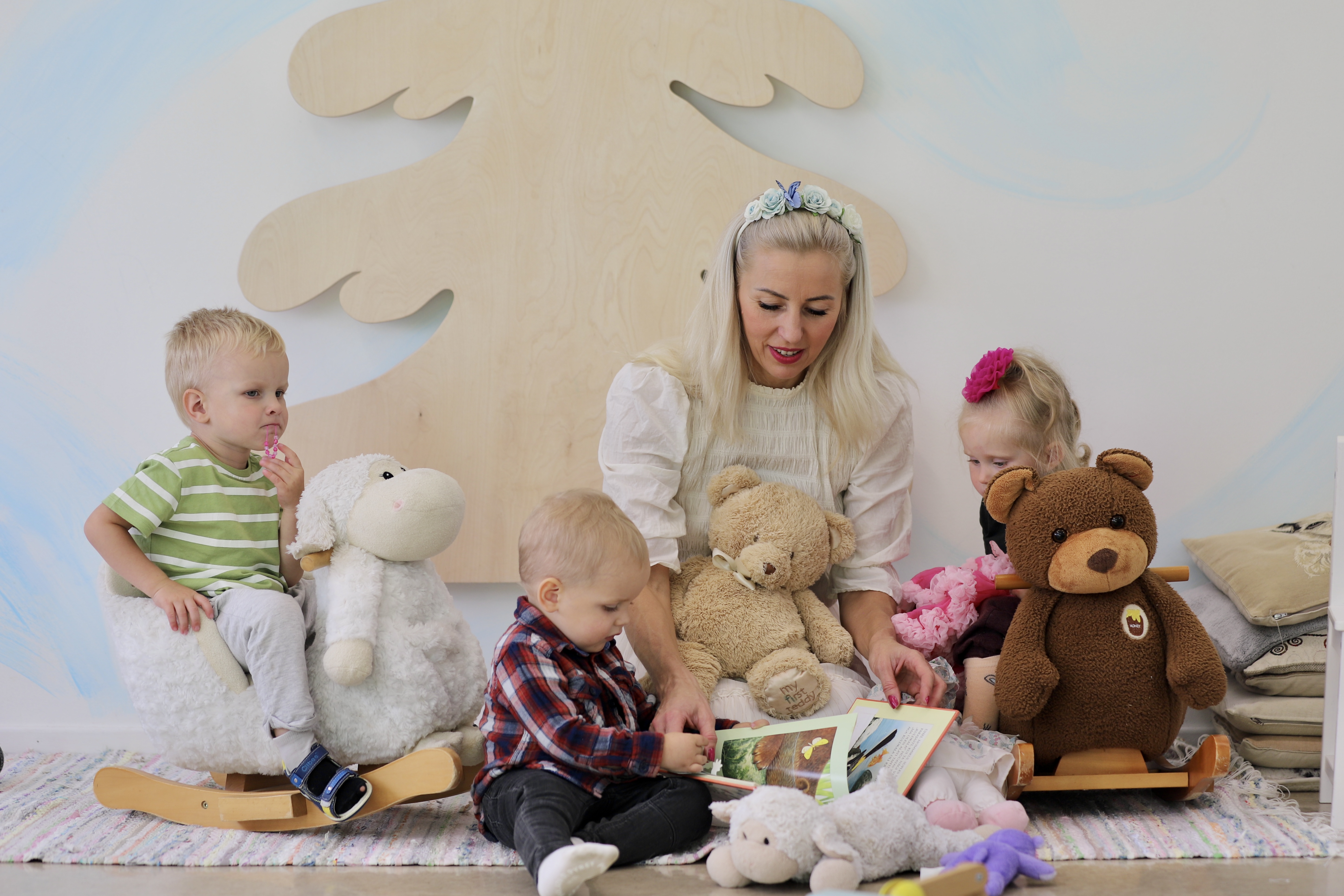 Jannes Kinderbetreuung beim Women's Nights Film Festival NÖFF