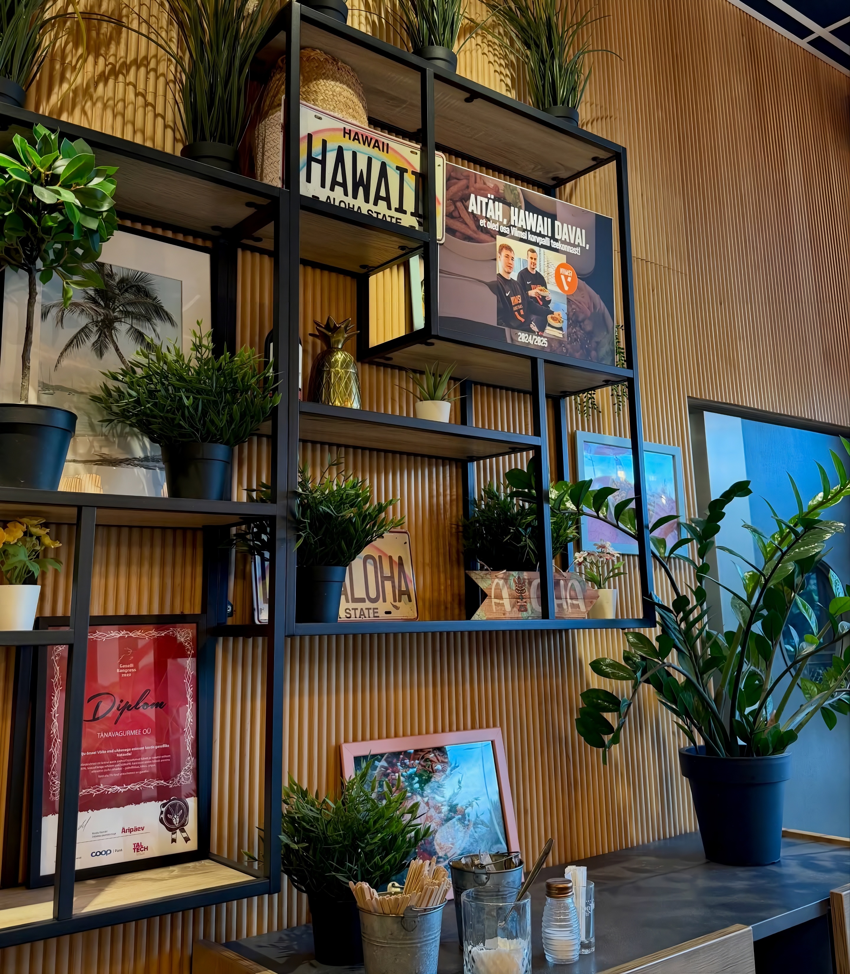 Restoran Hawaii Davai Poke & Smuuti Viimsi Kaubanduskeskuses