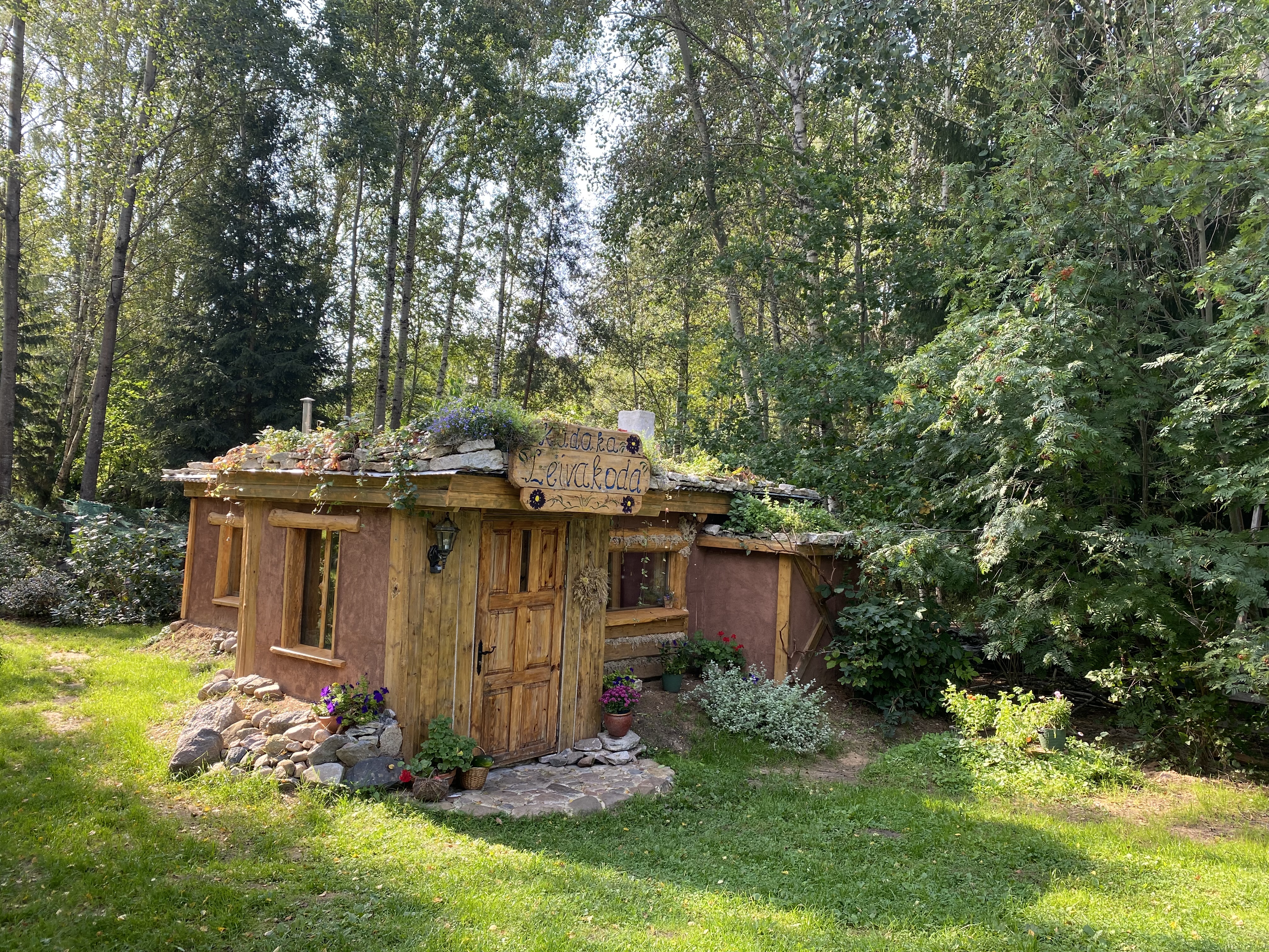 Kadaka Leivakoda välisvaade