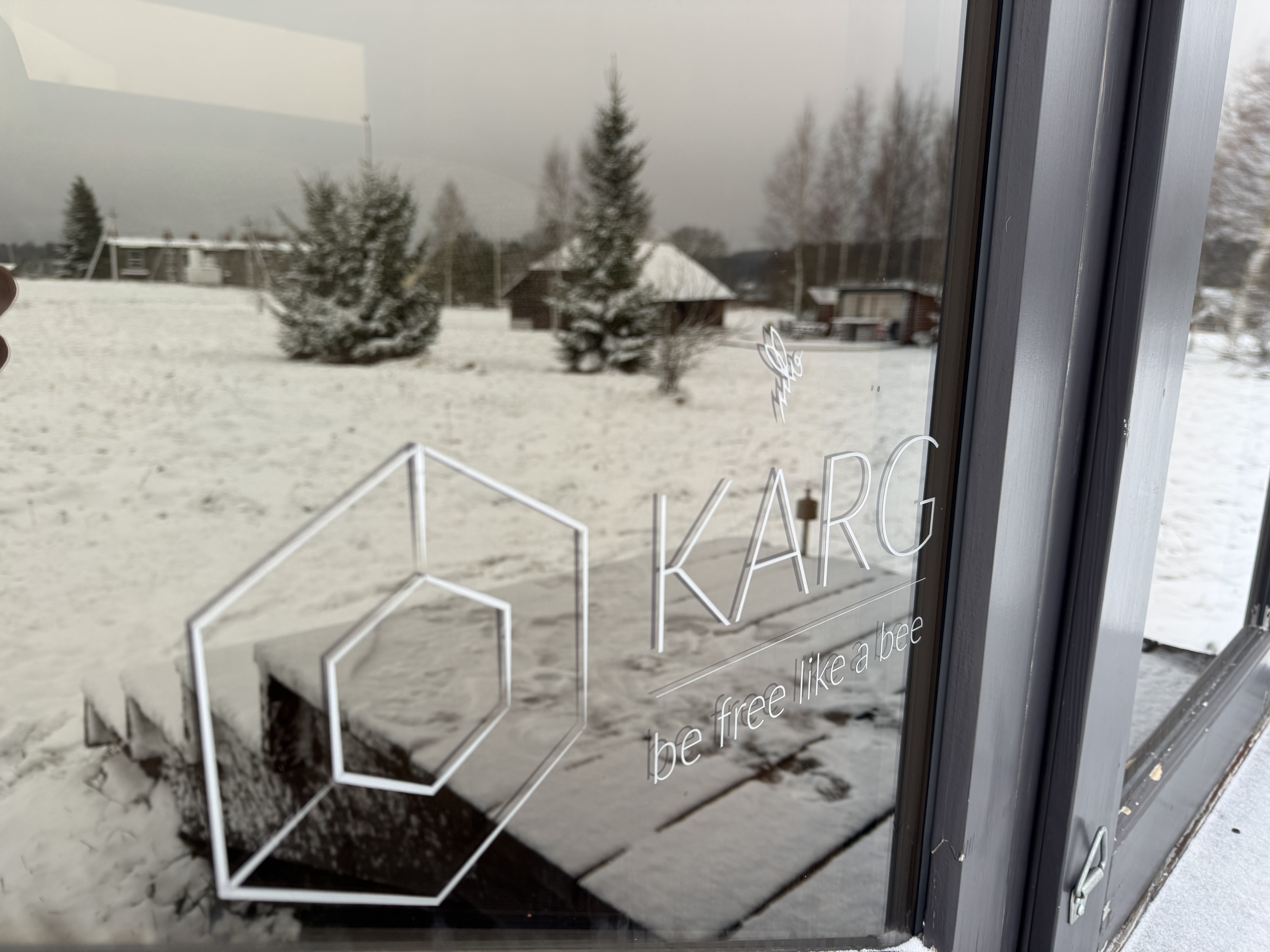 Voose Päikesekodu majutus küttega Kärg talvel