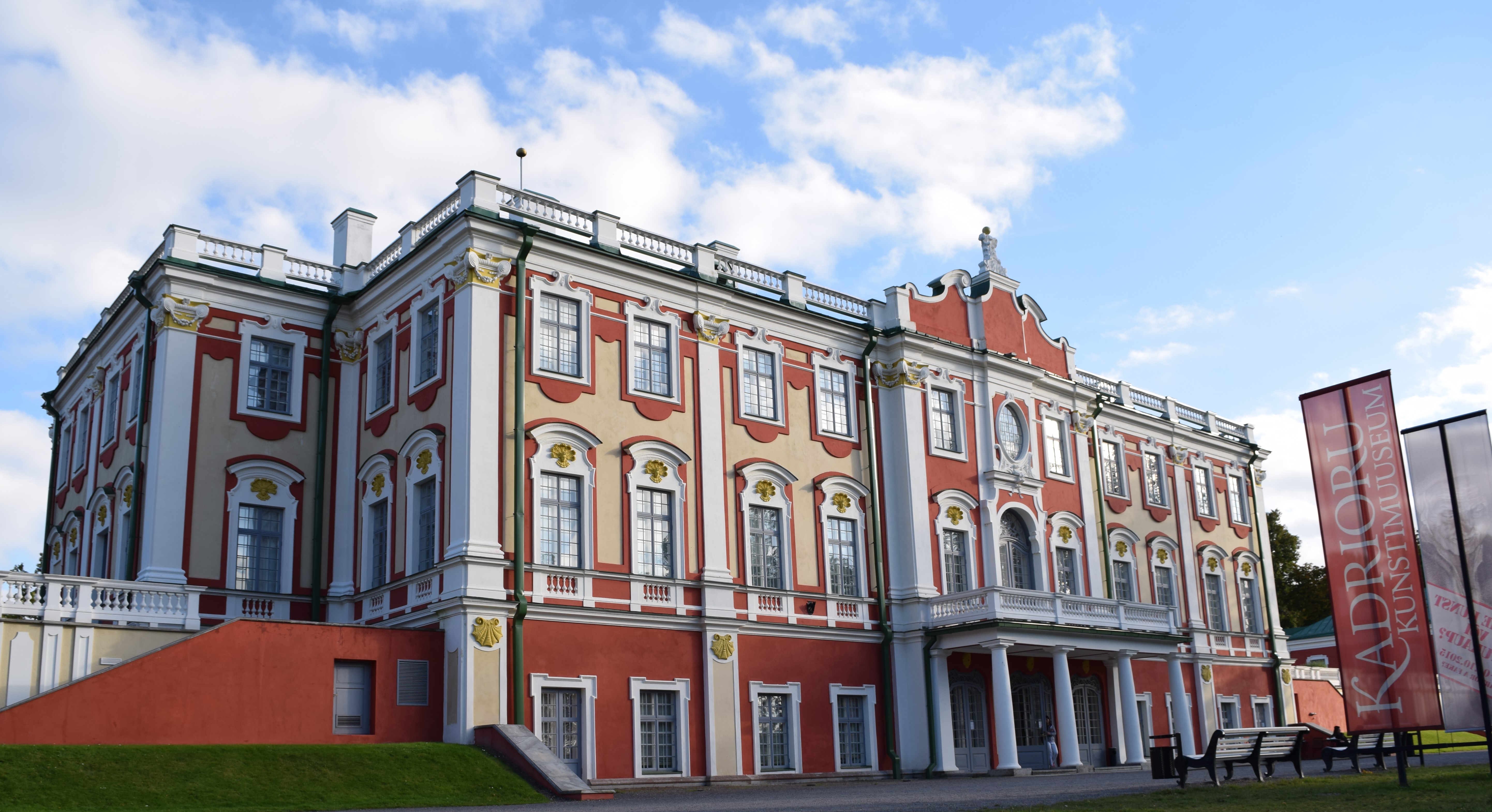 Kadrioru loss - Tallinna kroonijuveel