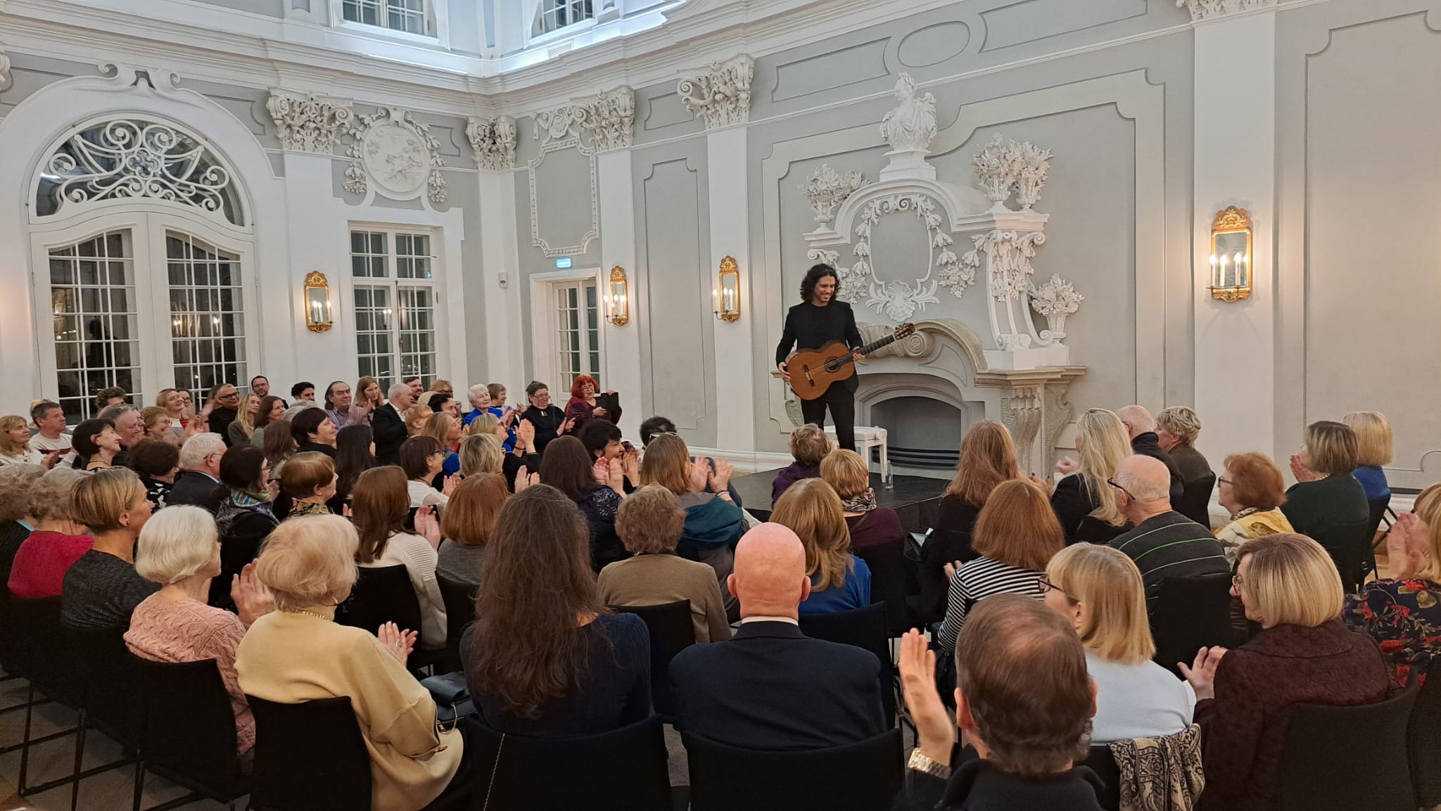 Lossimuusika kontsert