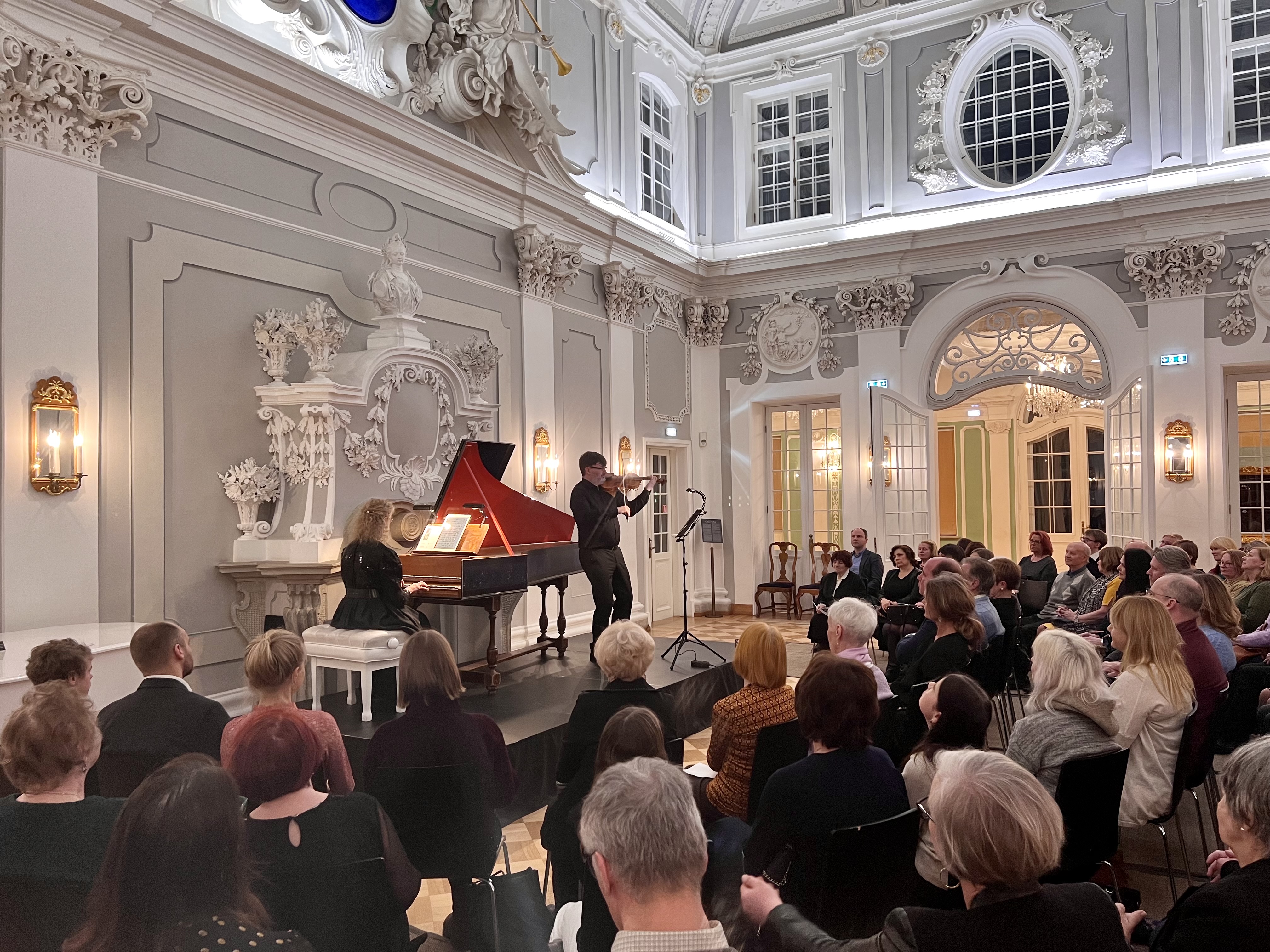 Lossimuusika kontsert