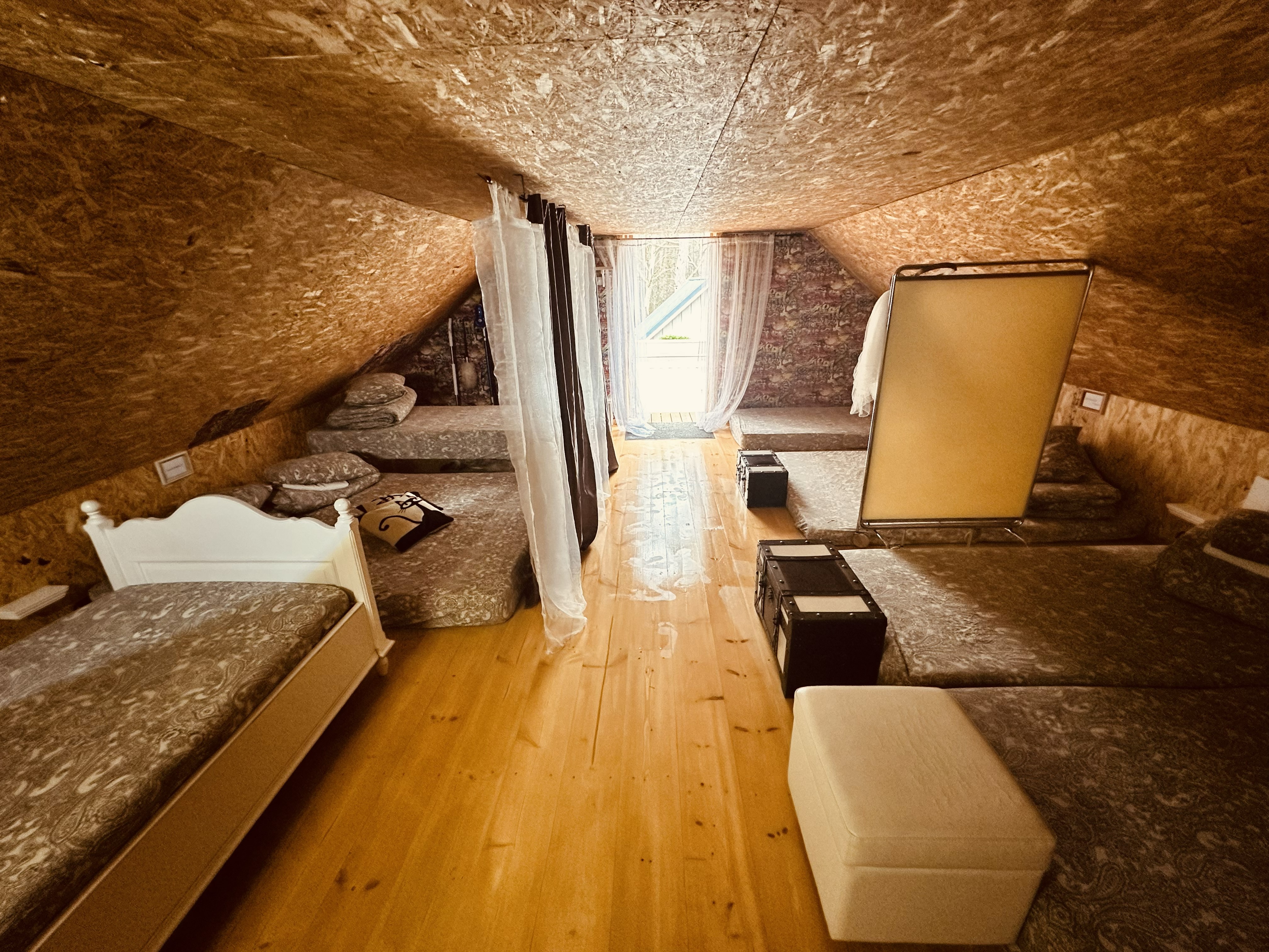 Pööningupesa - lisakohad