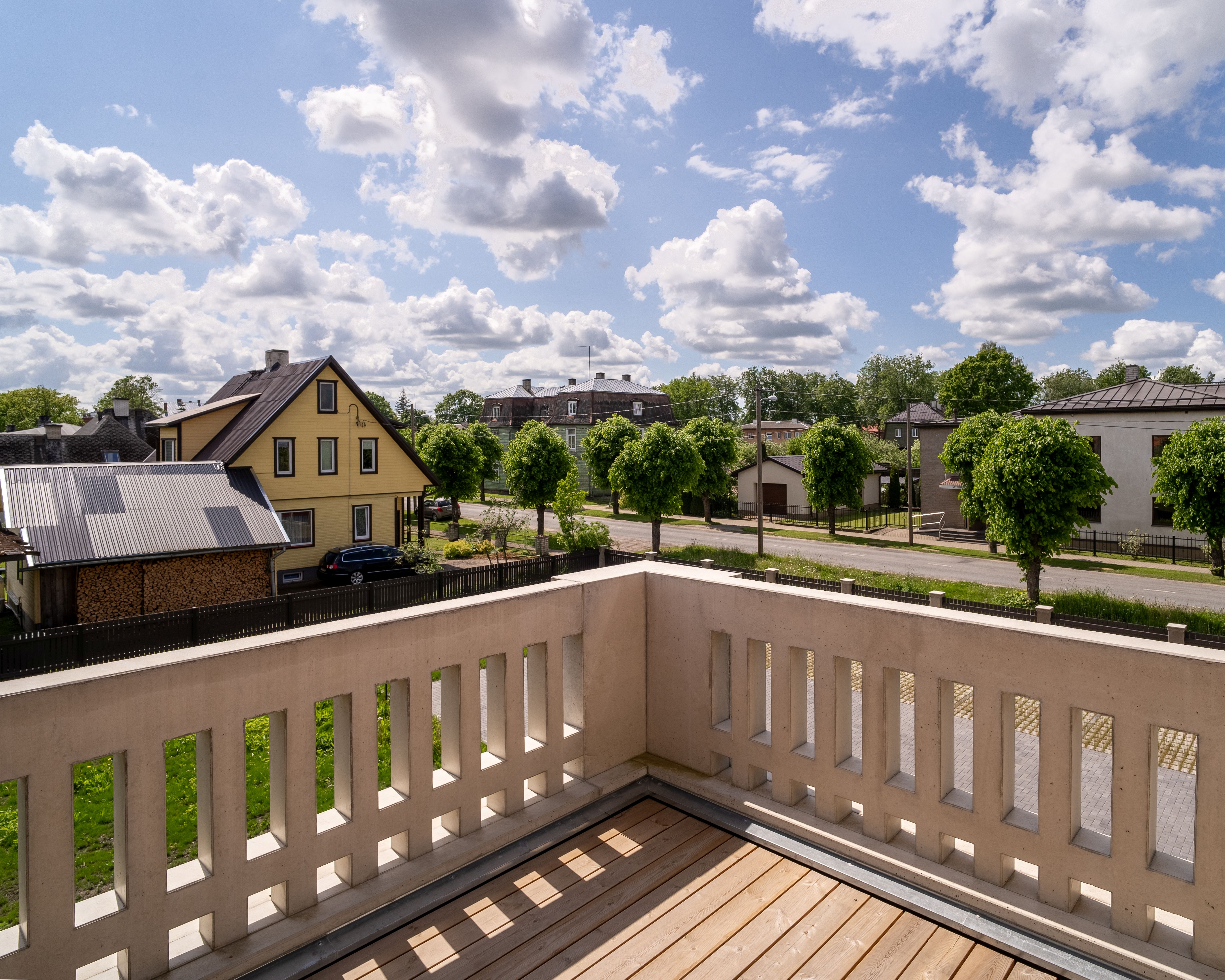 Korter 5 rõdu vaade kaunile ja rahulikule Uueveskile