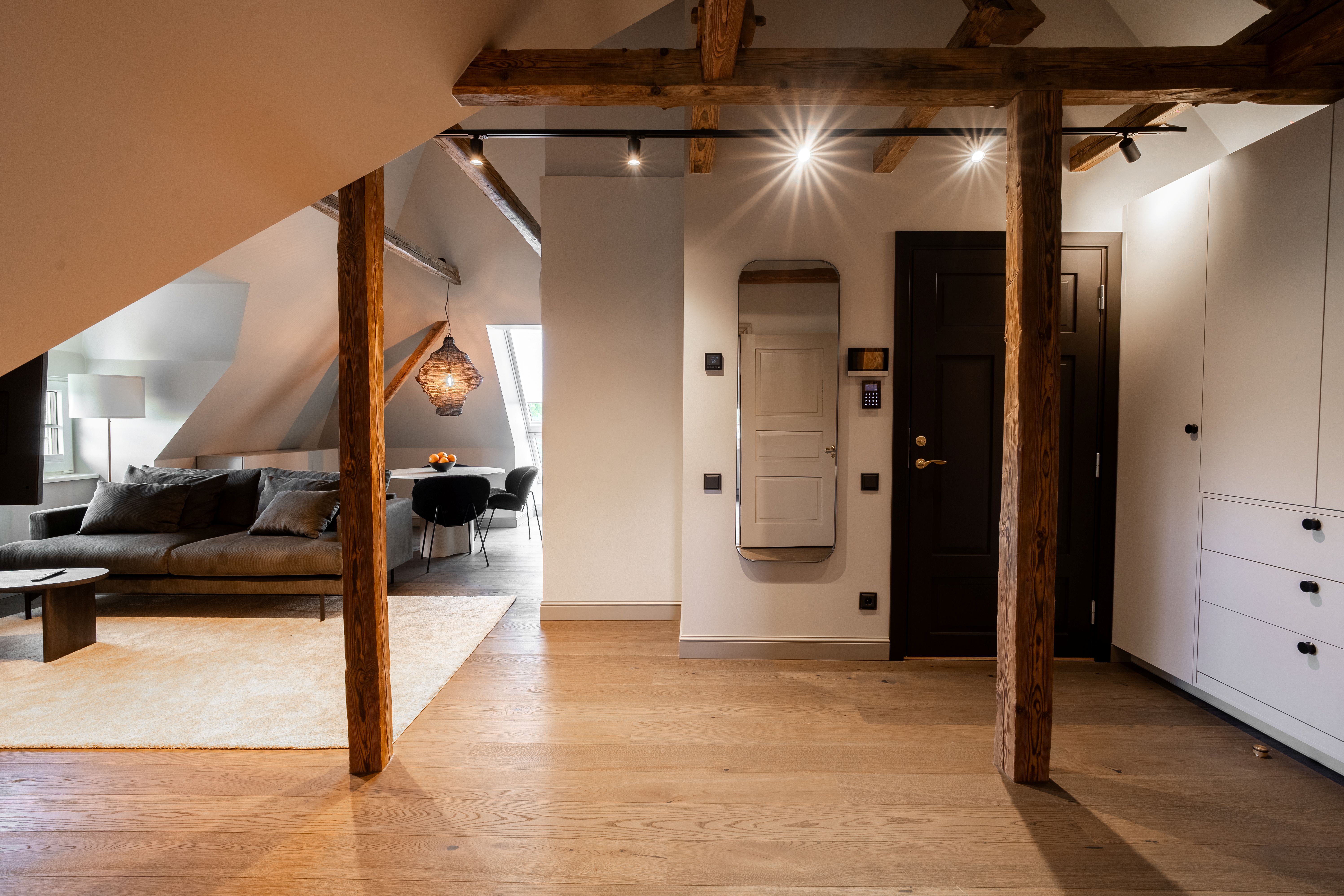 Avar ning suur katusekorter, mille pinda kasutati algselt pesu kuivatamiseks.