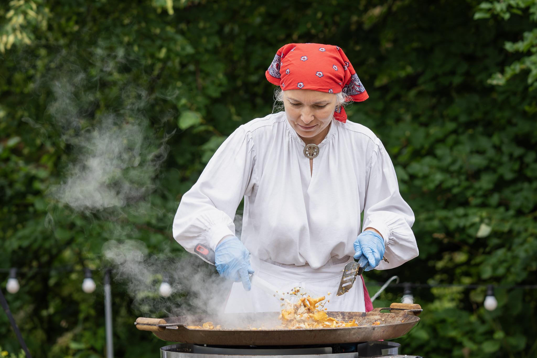 Mājas kafejnīcas pavārs