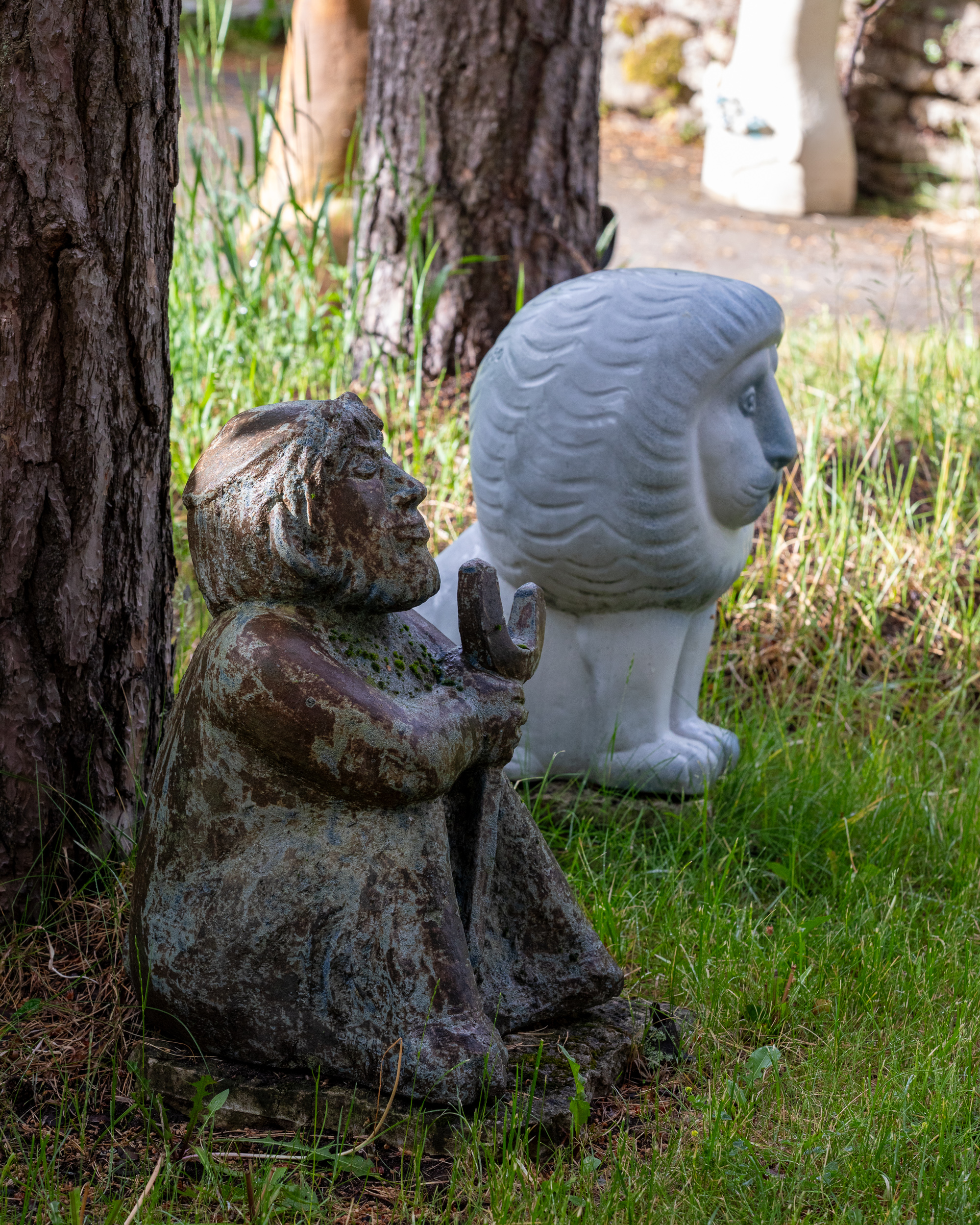 Sculptures created by artists