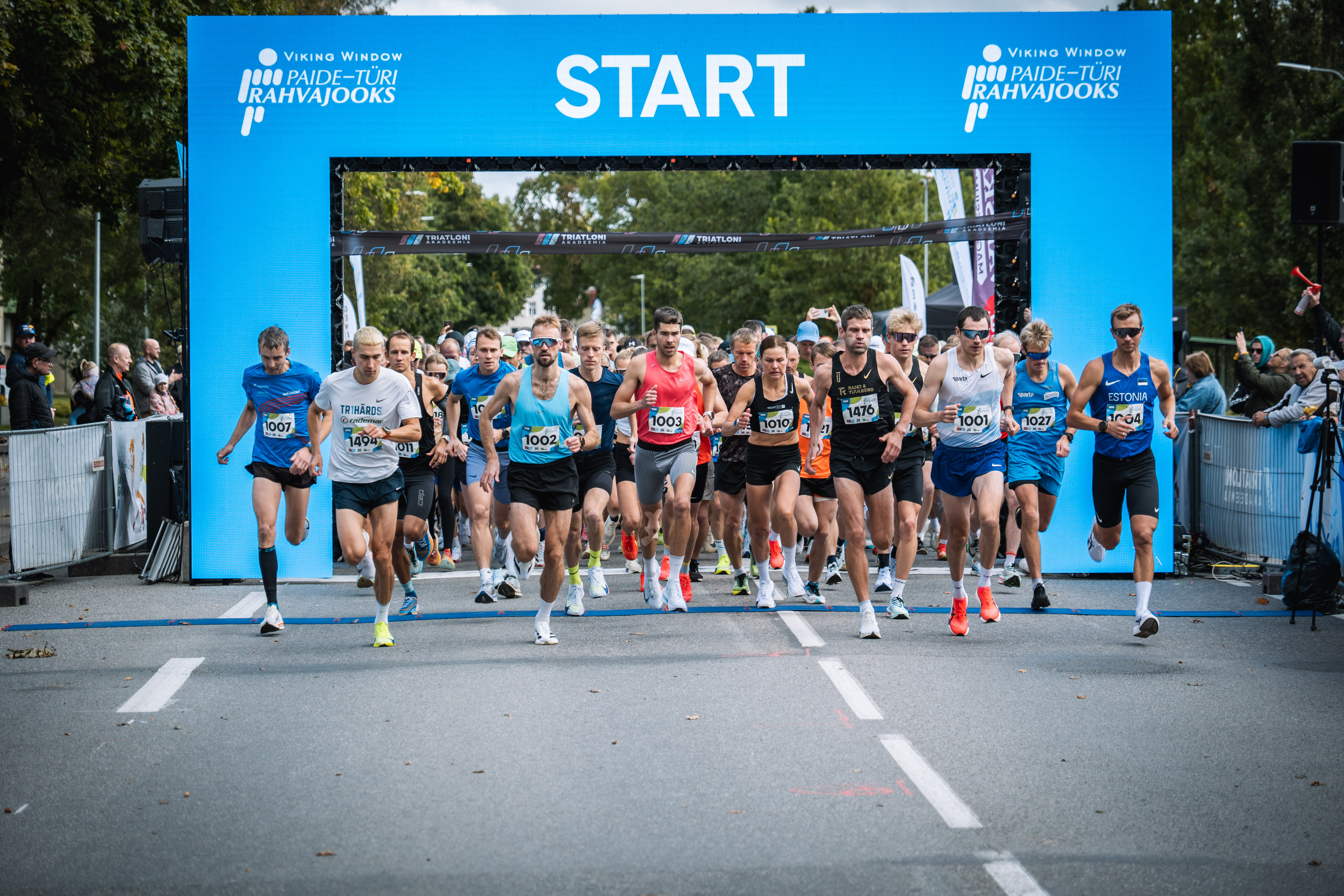 43. Viking Window Paide-Türi rahvajooks