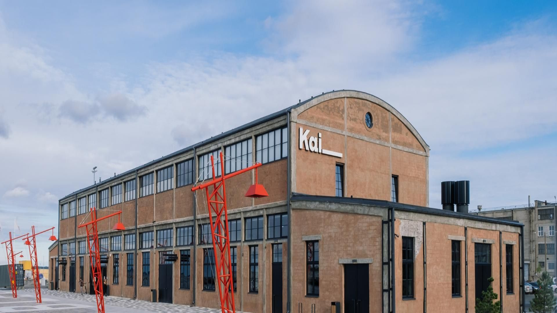 Außenansicht des Kunstzentrums Kai in Tallinn-Noblessner