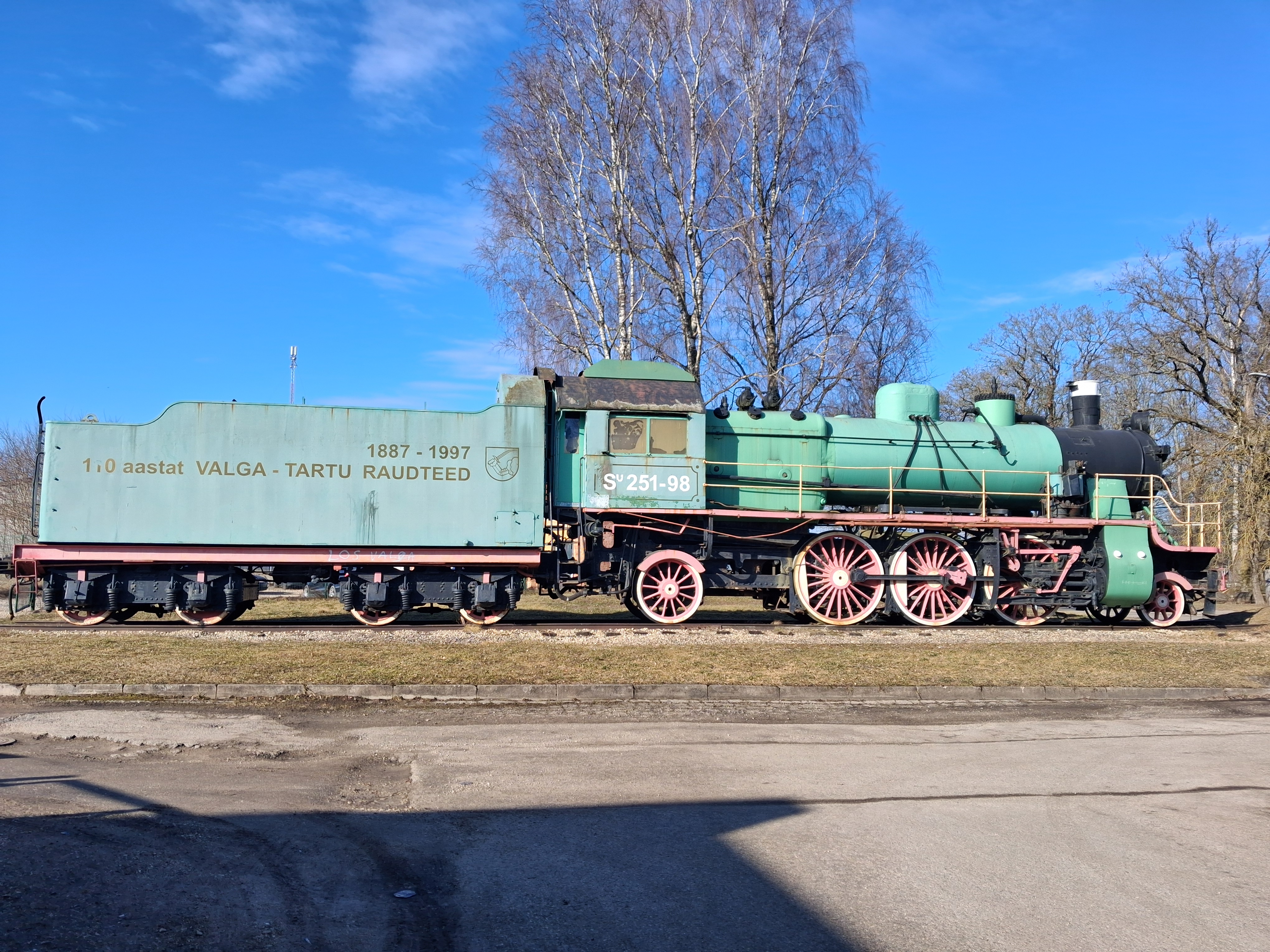 Vedur mälestusmärk