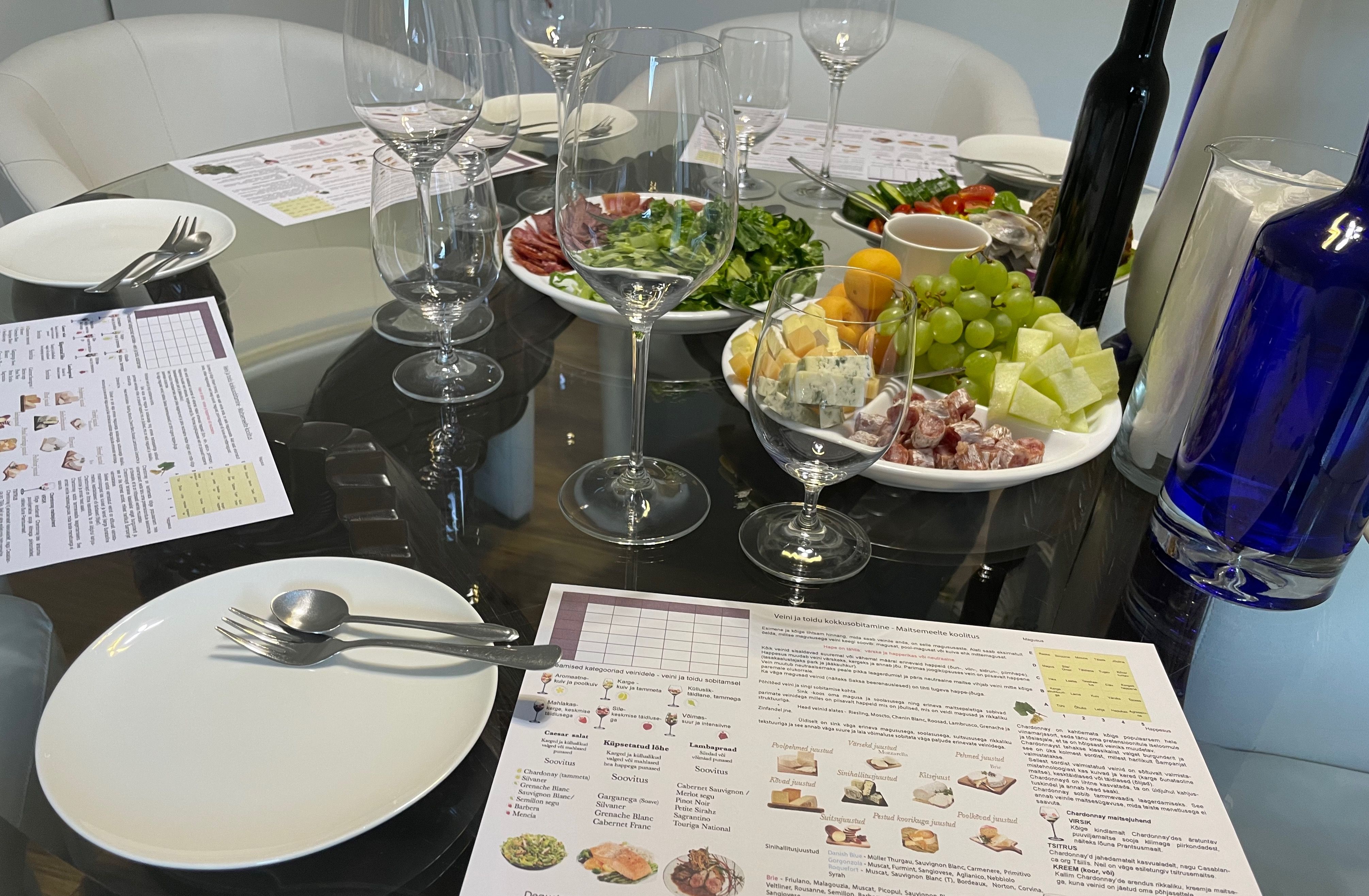 Veinikoolitus koos Vaigla viinamarjaveiniga