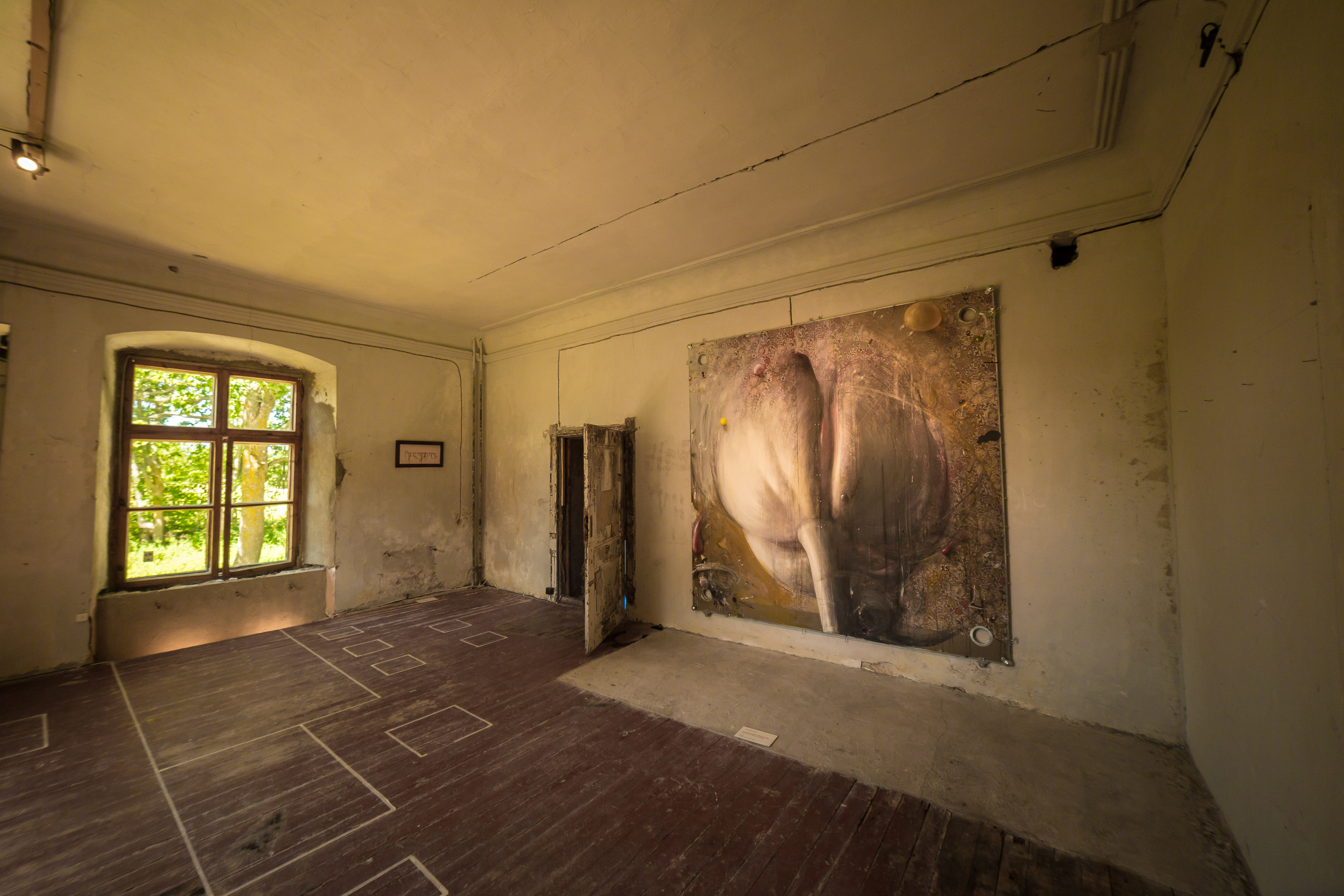 Näitus Reigi pastoraadis